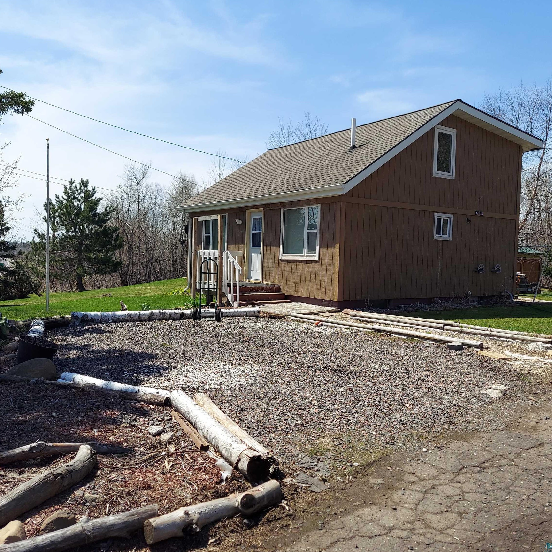 4203 Trinity Rd, Duluth, MN 55811