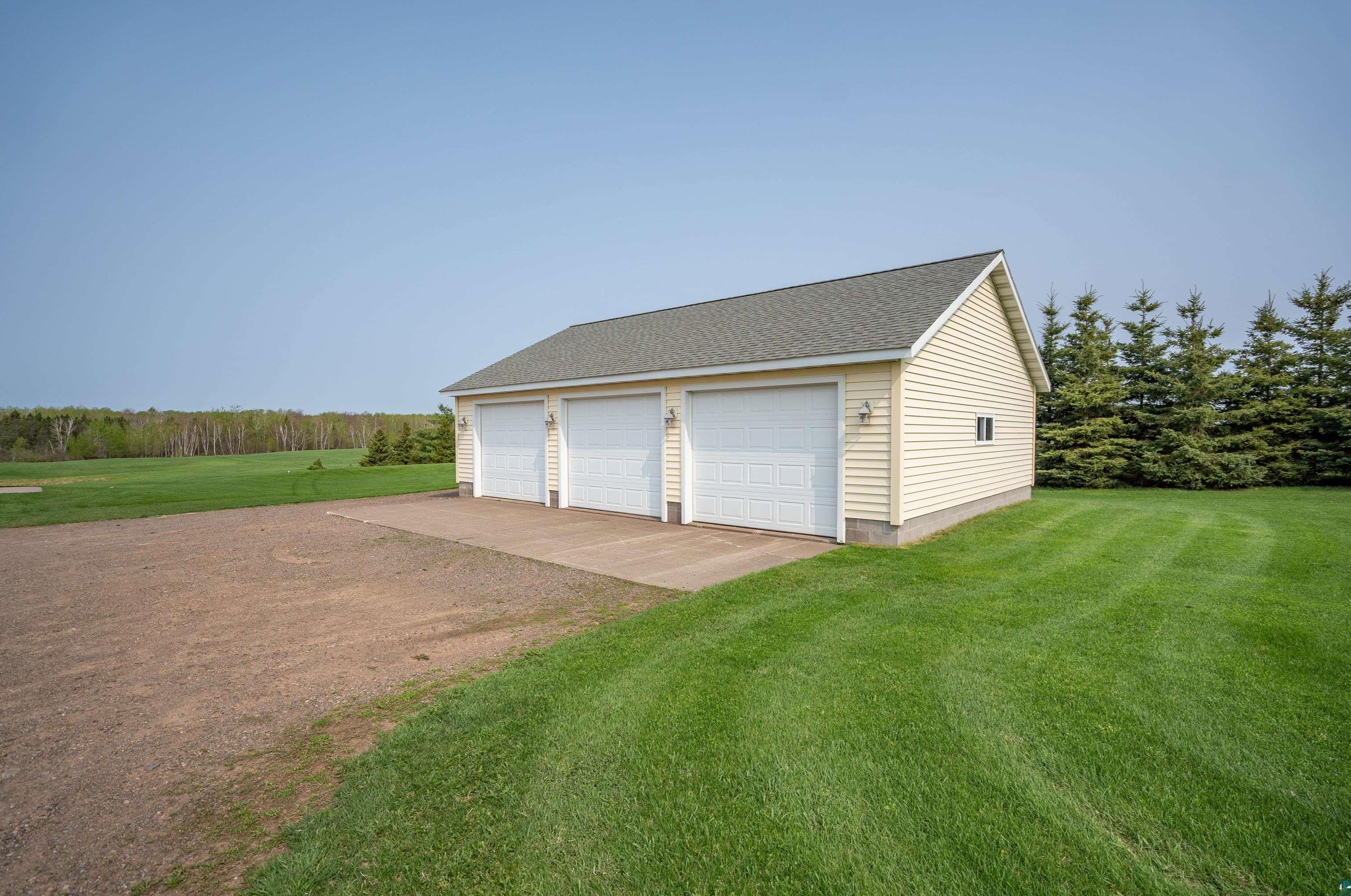 4501 Birch Ave, Moose Lake, MN 55767-8186