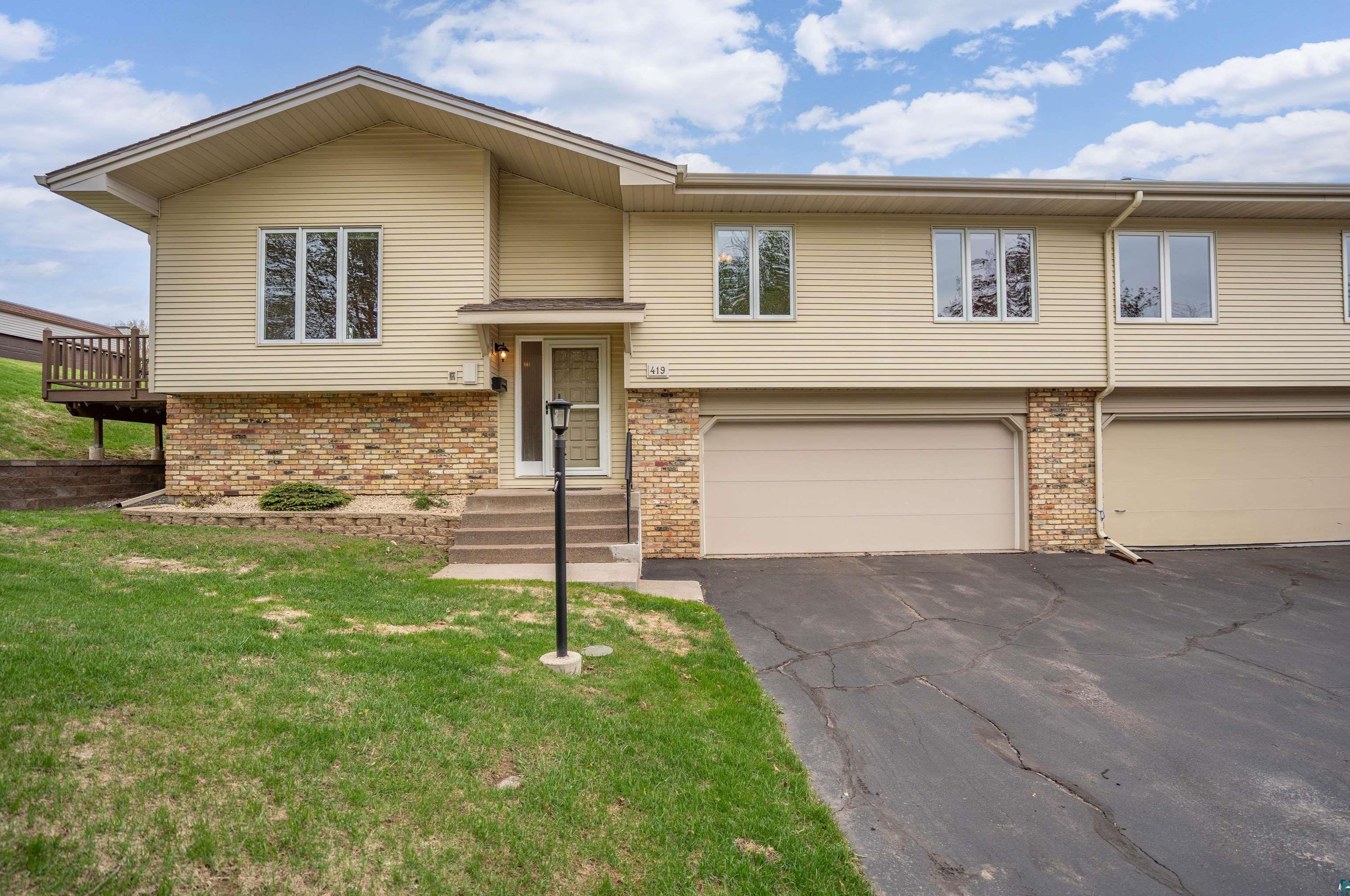 419 Wildwood Dr #none, Duluth, MN 55811