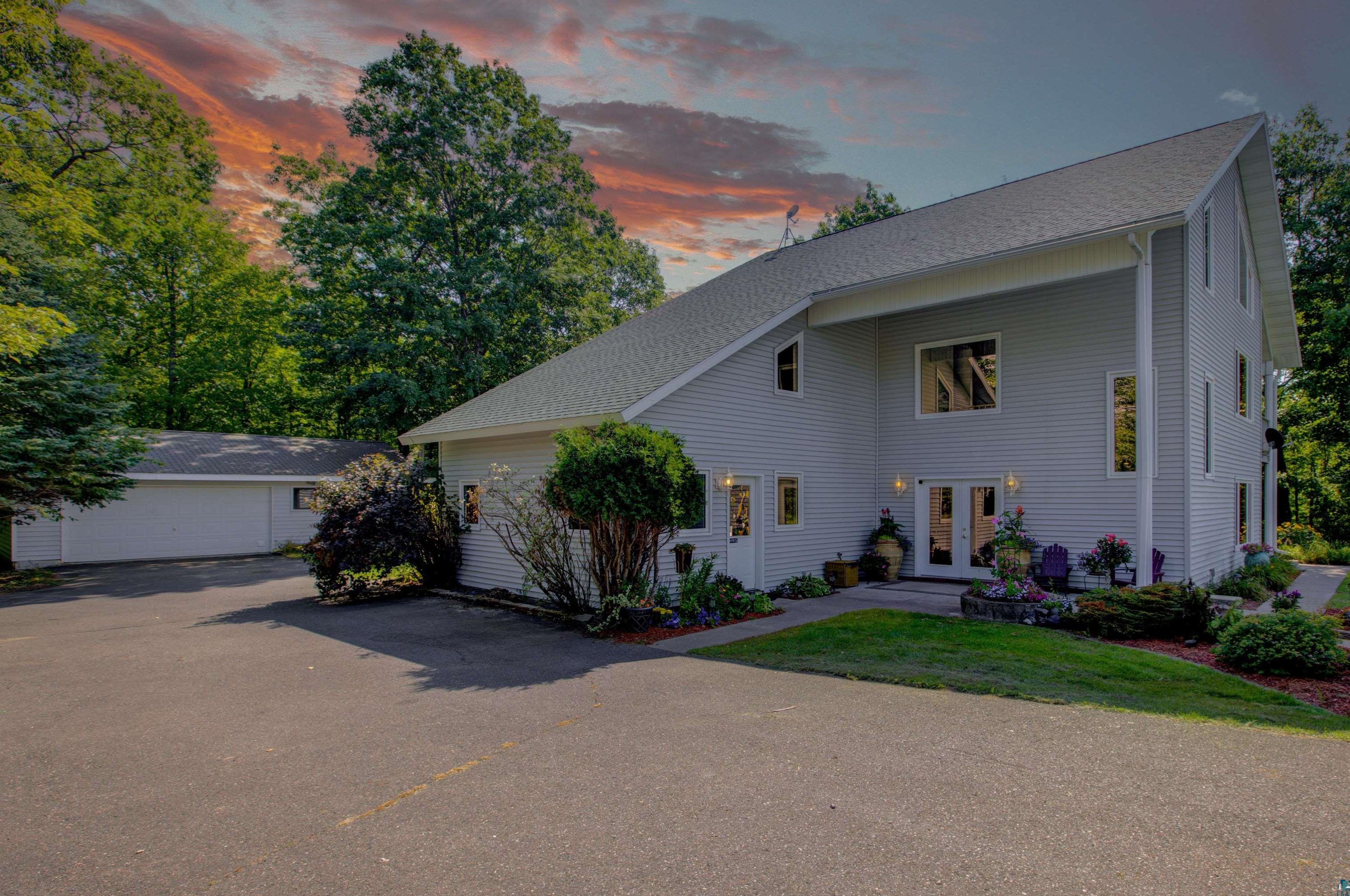 544 Ableiter Rd, Wrenshall, MN 55797