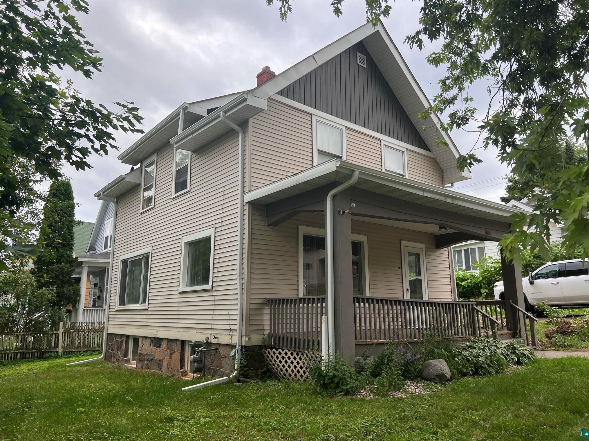 1001 N 12th Ave E, Duluth, MN 55805