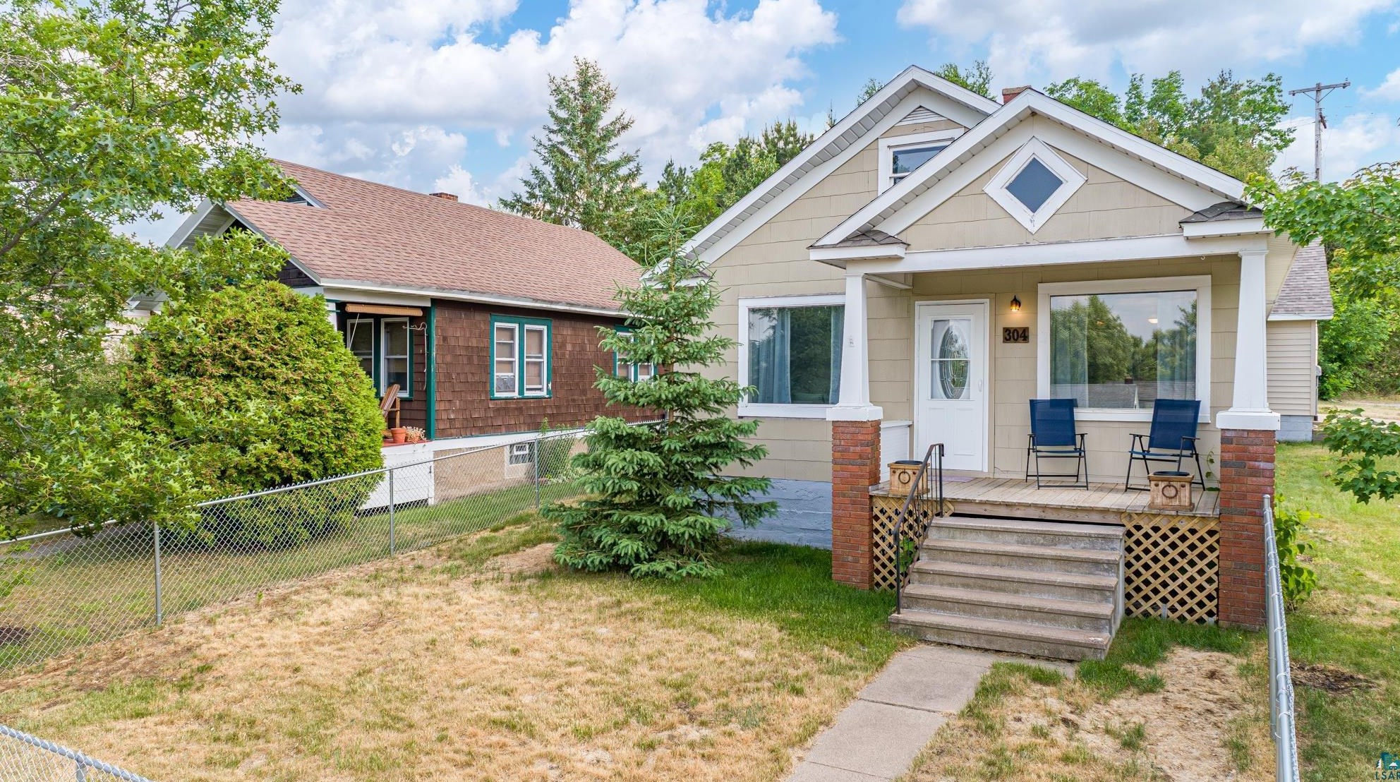 304 E James St, Ely, MN 55731