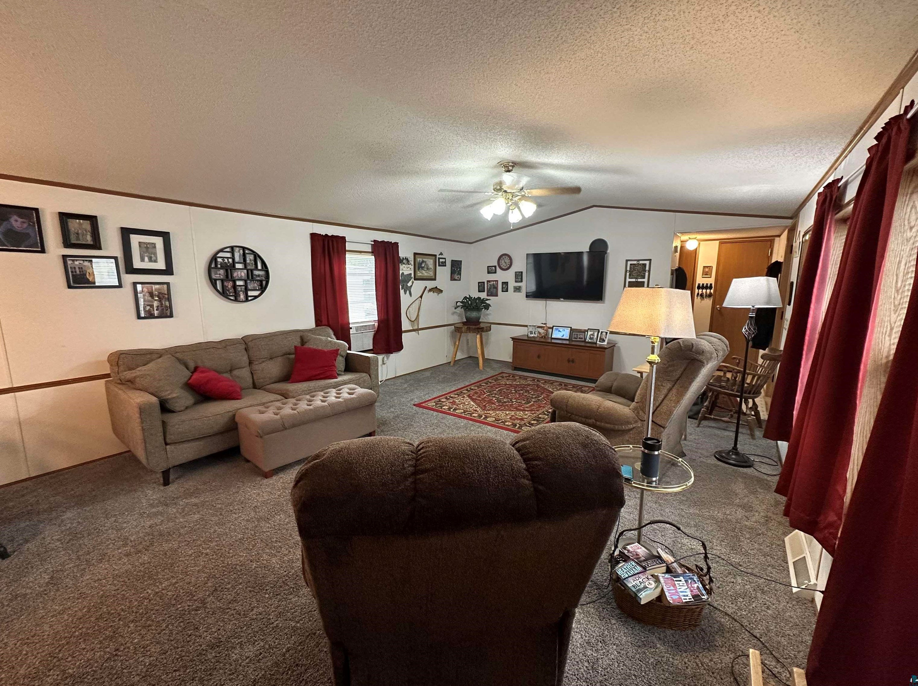 4958 Dogwood Ln, Duluth, MN 55811