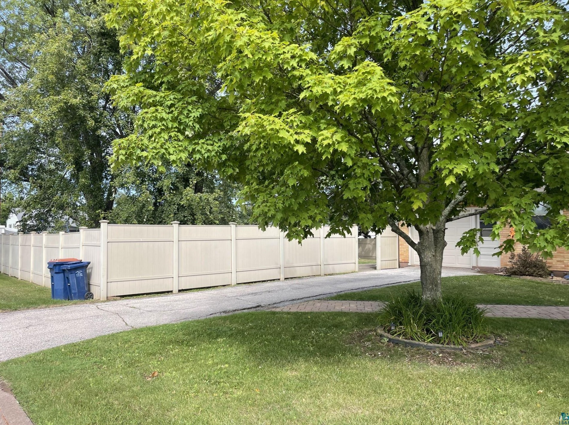 531 13th Ave, Two Harbors, MN 55616-1225