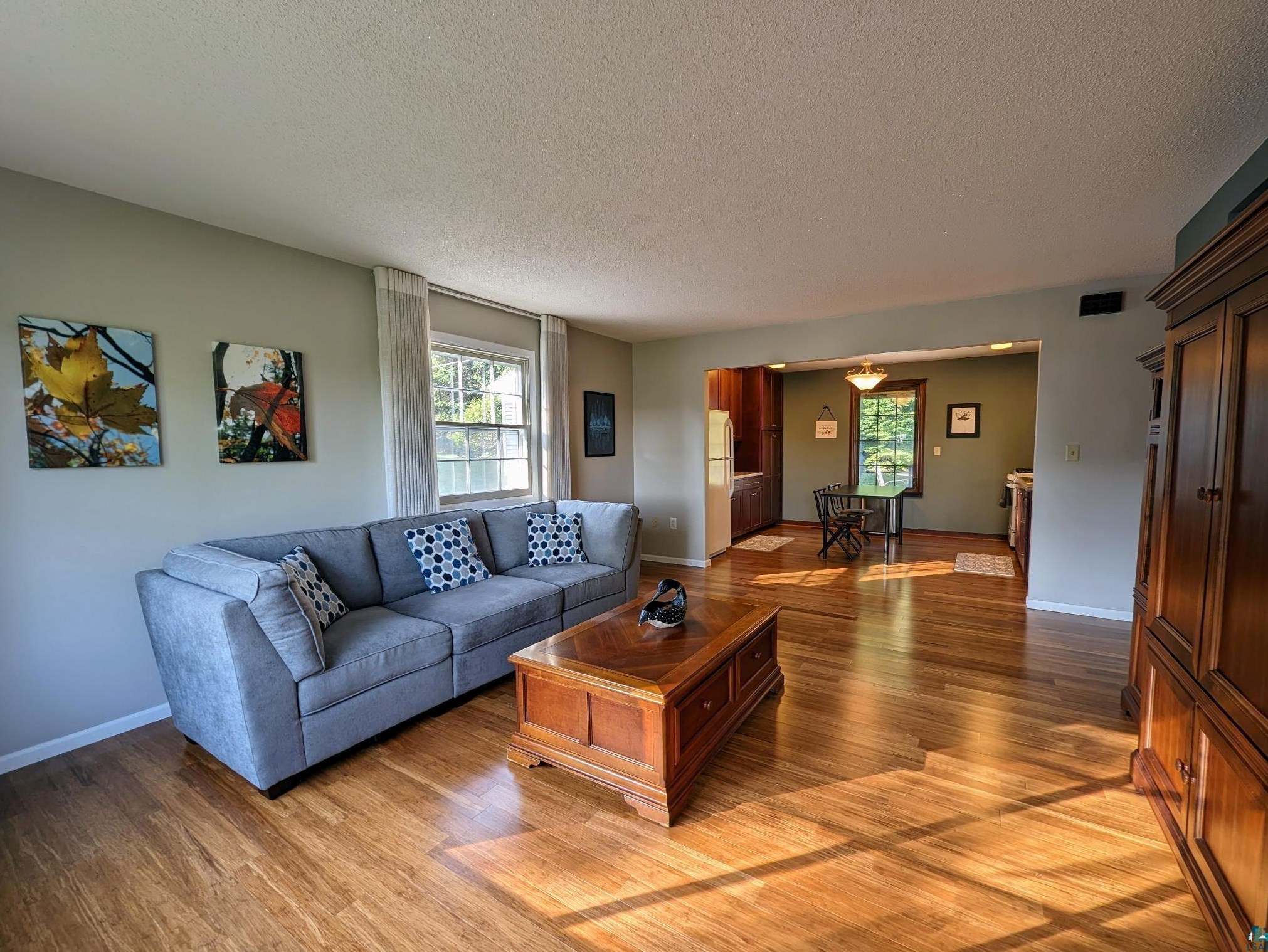 36 Nelson Dr, Silver Bay, MN 55614