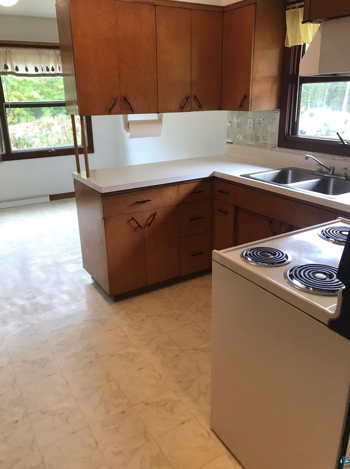 5740 Eagle Lake Rd, Cromwell, MN 55726