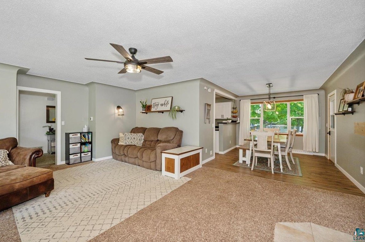 602 27th St, Scanlon, MN 55720