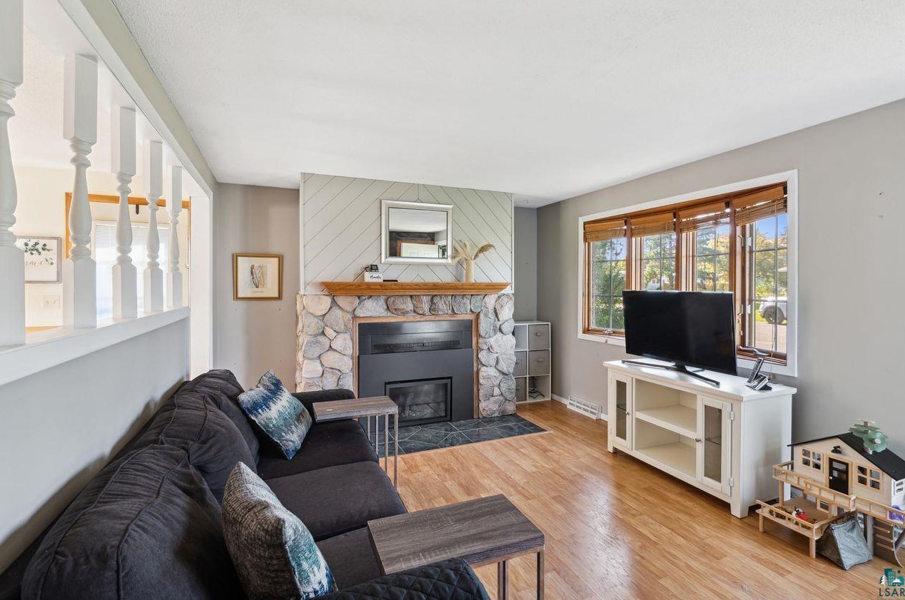 718 16th Ave, Lac Du Flambeau Reservation, WI 54806-2610
