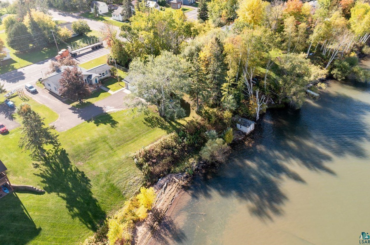 2727 Lake Shore Dr, Lac Du Flambeau Reservation WI  54806-2426 exterior
