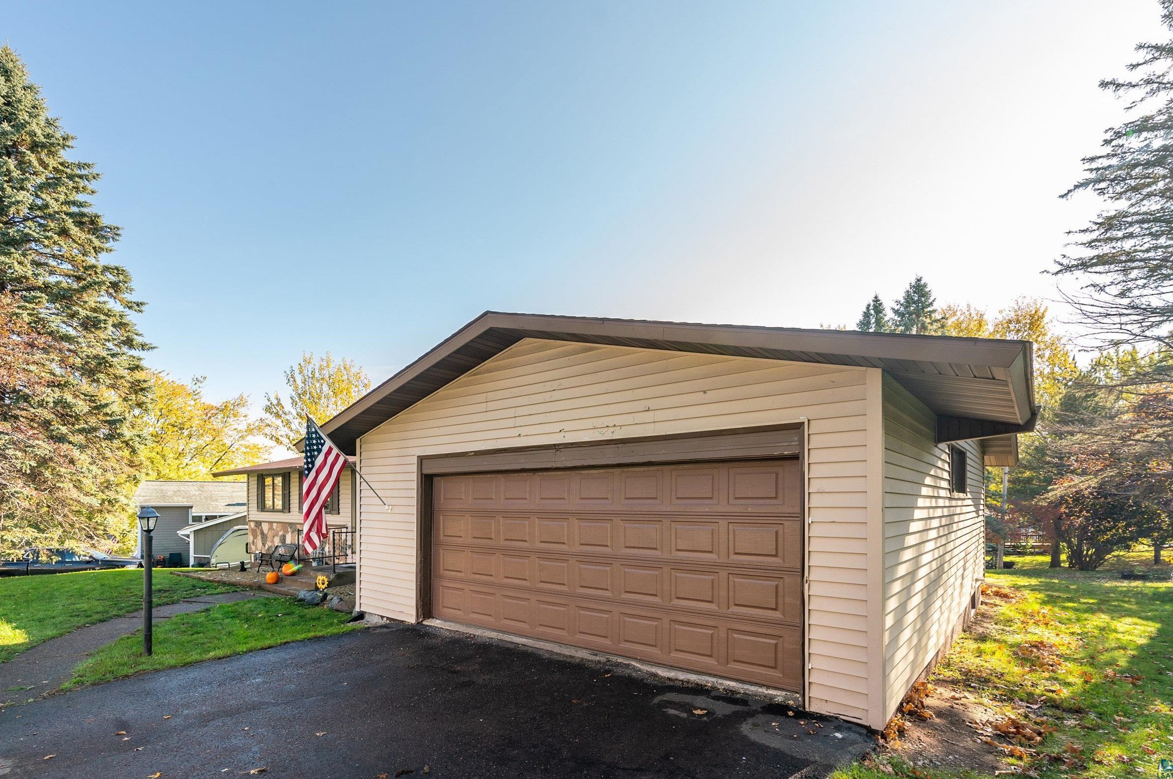 2122 Allegheny St, Duluth, MN 55811