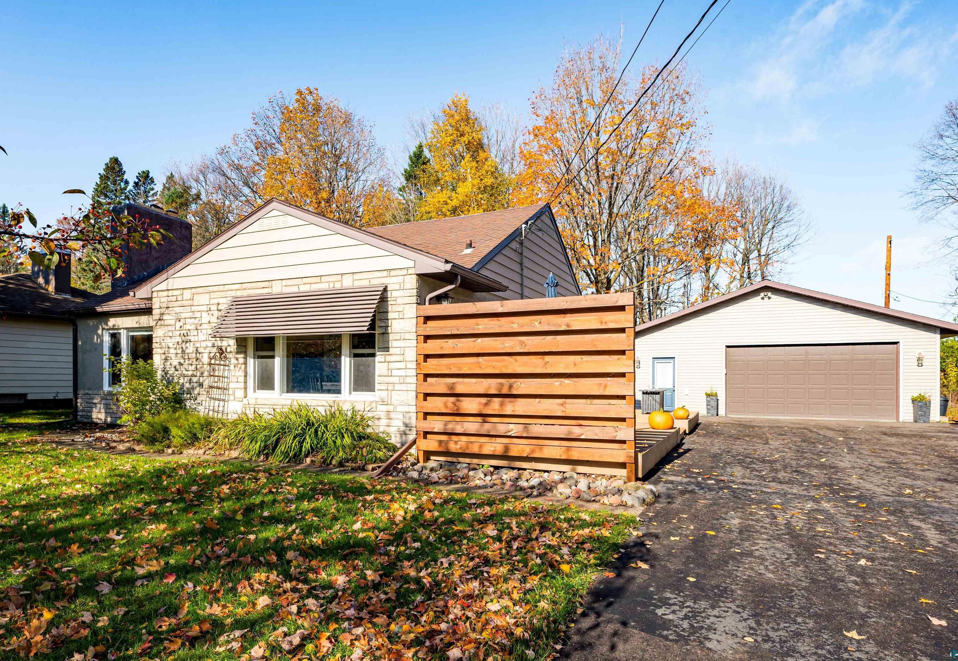 501 Anderson Rd, Duluth, MN 55811
