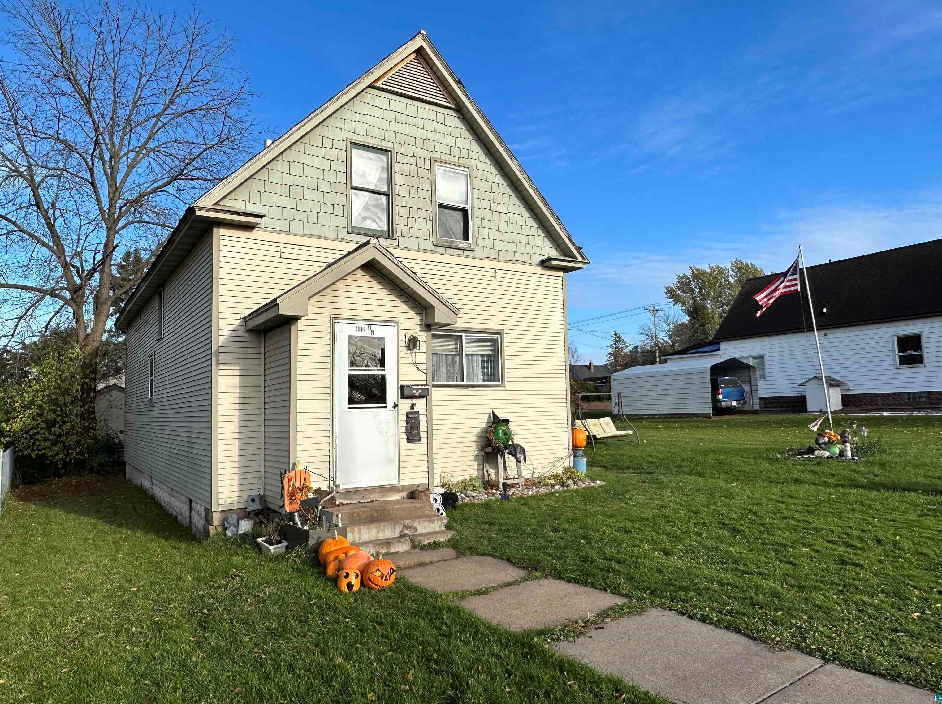 412 14th Ave, Lac Du Flambeau Reservation, WI 54806-2148