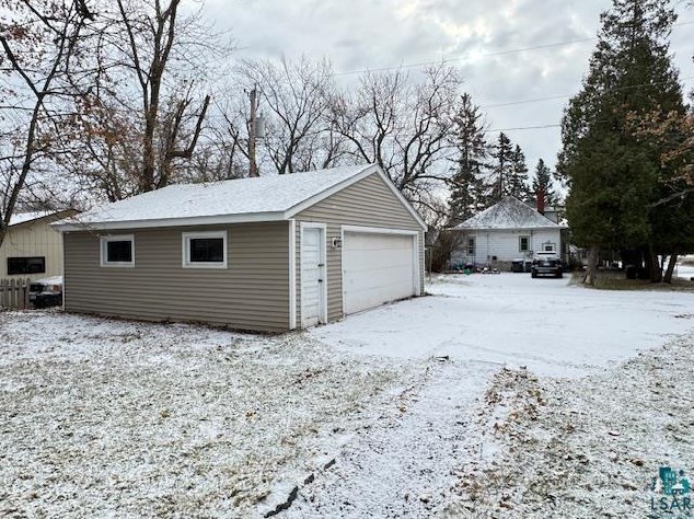 424 N 40th Ave E, Duluth, MN 55804