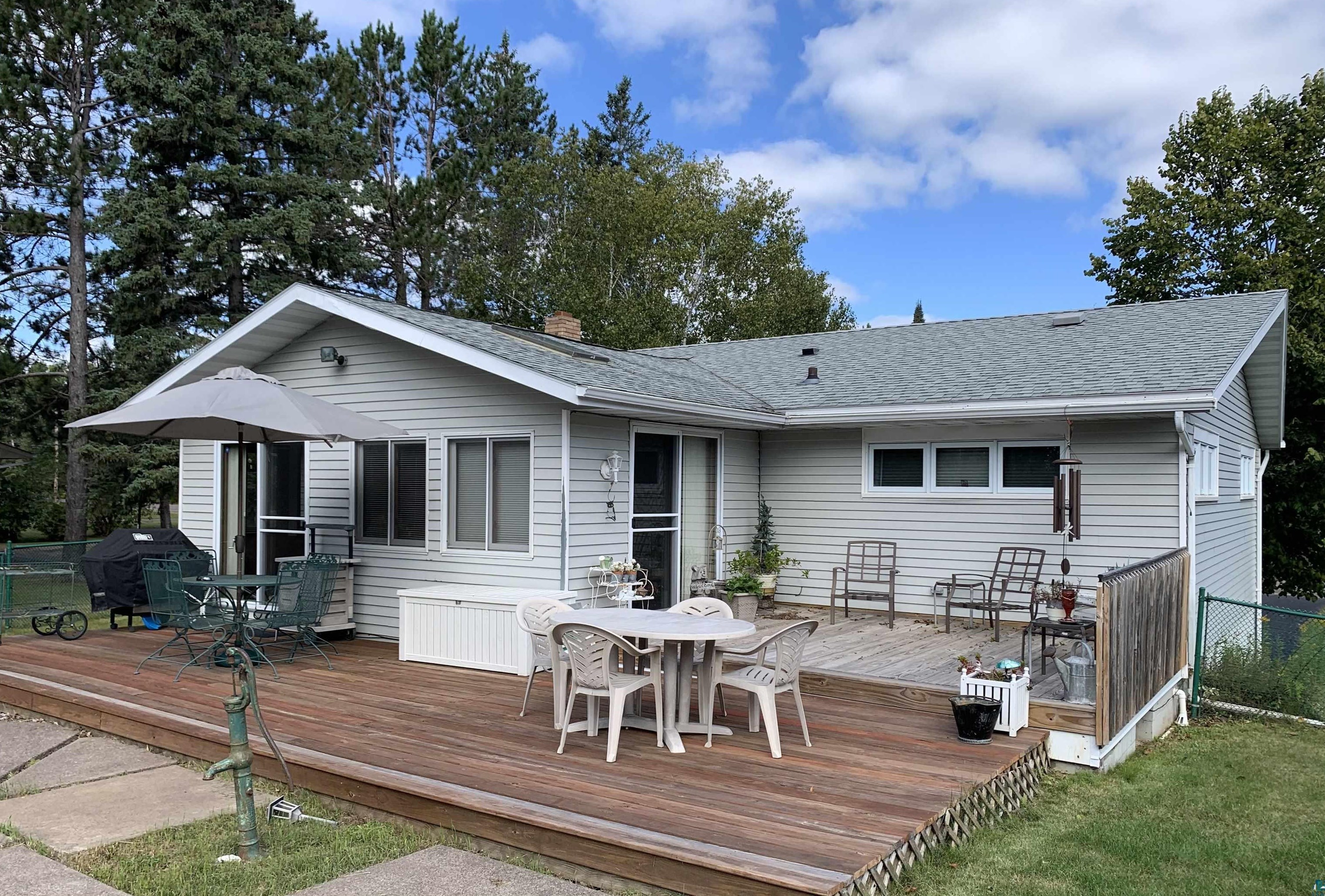 4820 Anderson Rd, Duluth, MN 55811