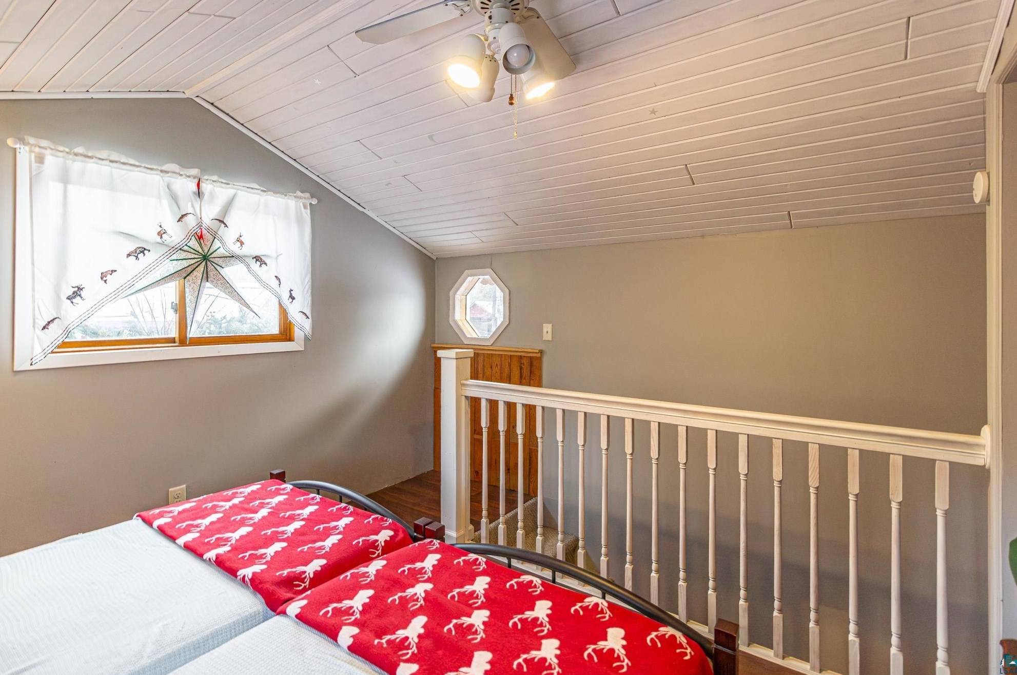 2210 Echo Trl, Ely MN  55731-8158 exterior