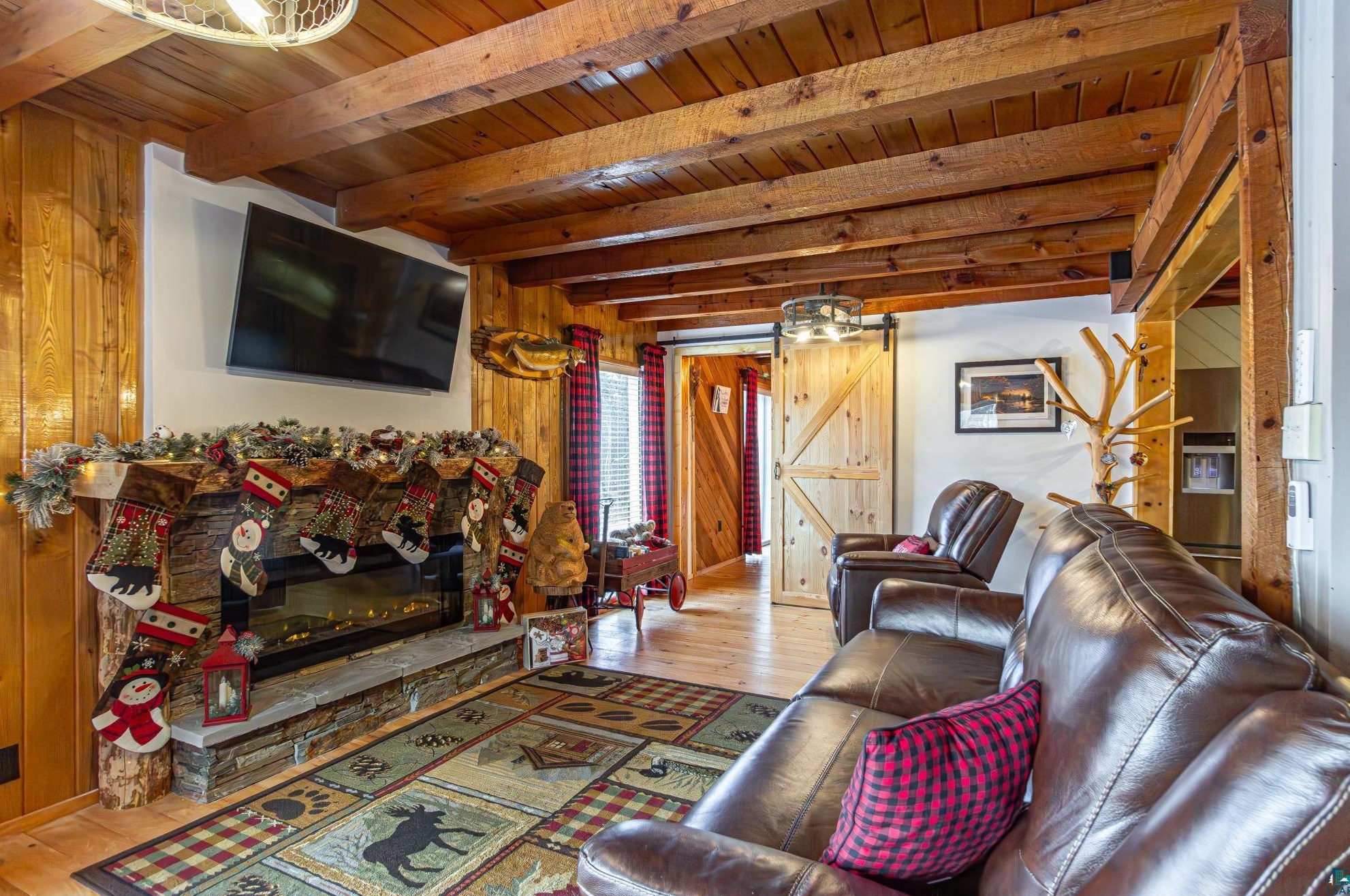 2210 Echo Trl, Ely MN  55731-8158 exterior