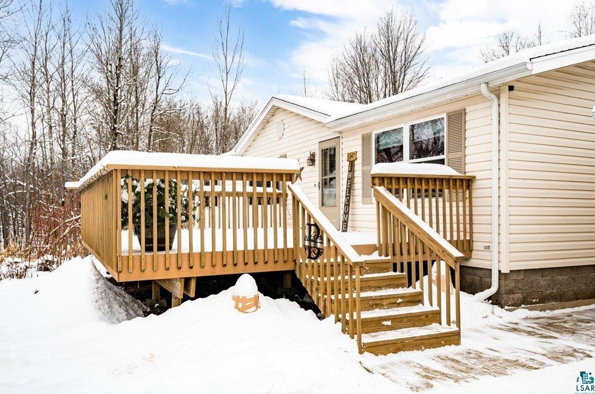 5147 Morris Thomas Rd, Duluth, MN 55810