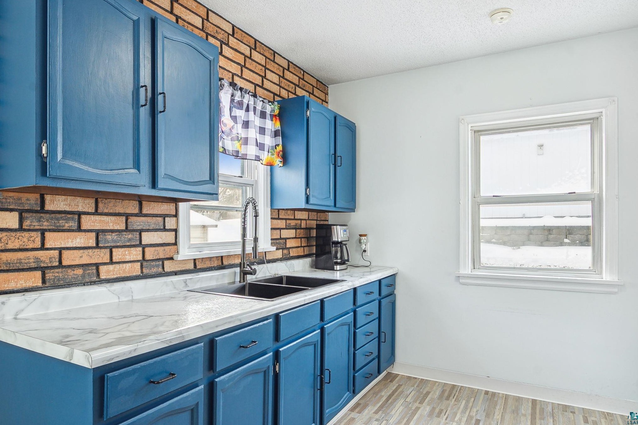 2531 Plymouth Ave, Duluth MN  55811-3142 exterior