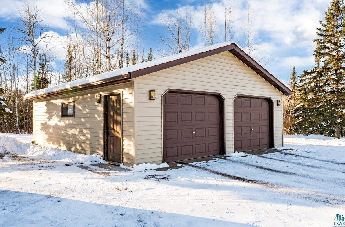 1034 Airport Rd, Two Harbors, MN 55616-5035