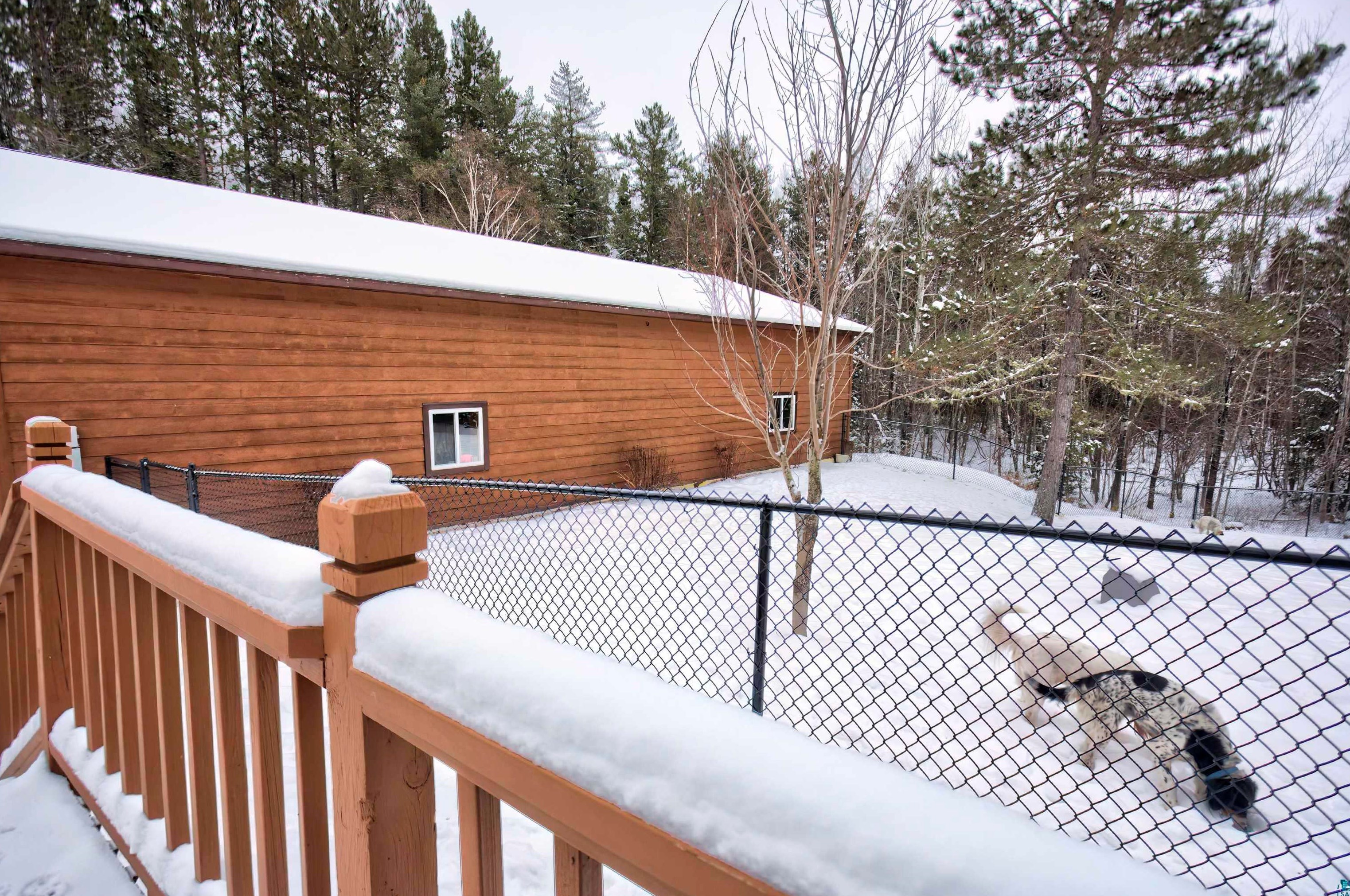 1543 Hwy 1, Ely MN 55731-8211 exterior