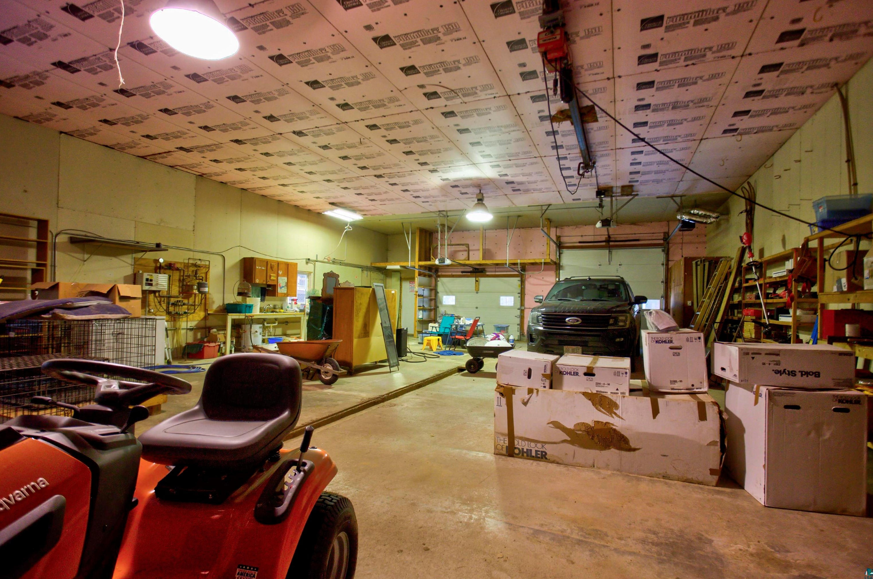 1543 Hwy 1, Ely MN 55731-8211 exterior