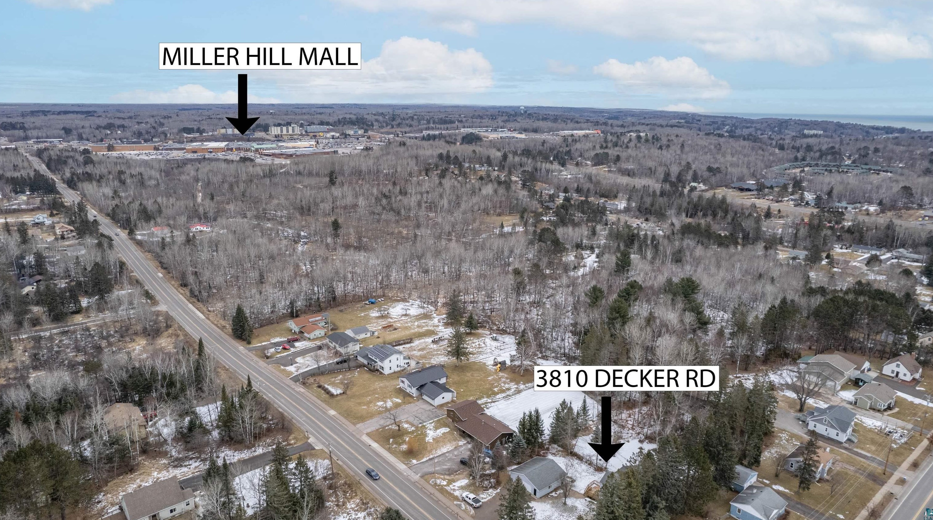 3810 Decker Rd, Duluth MN  55811-3828 exterior