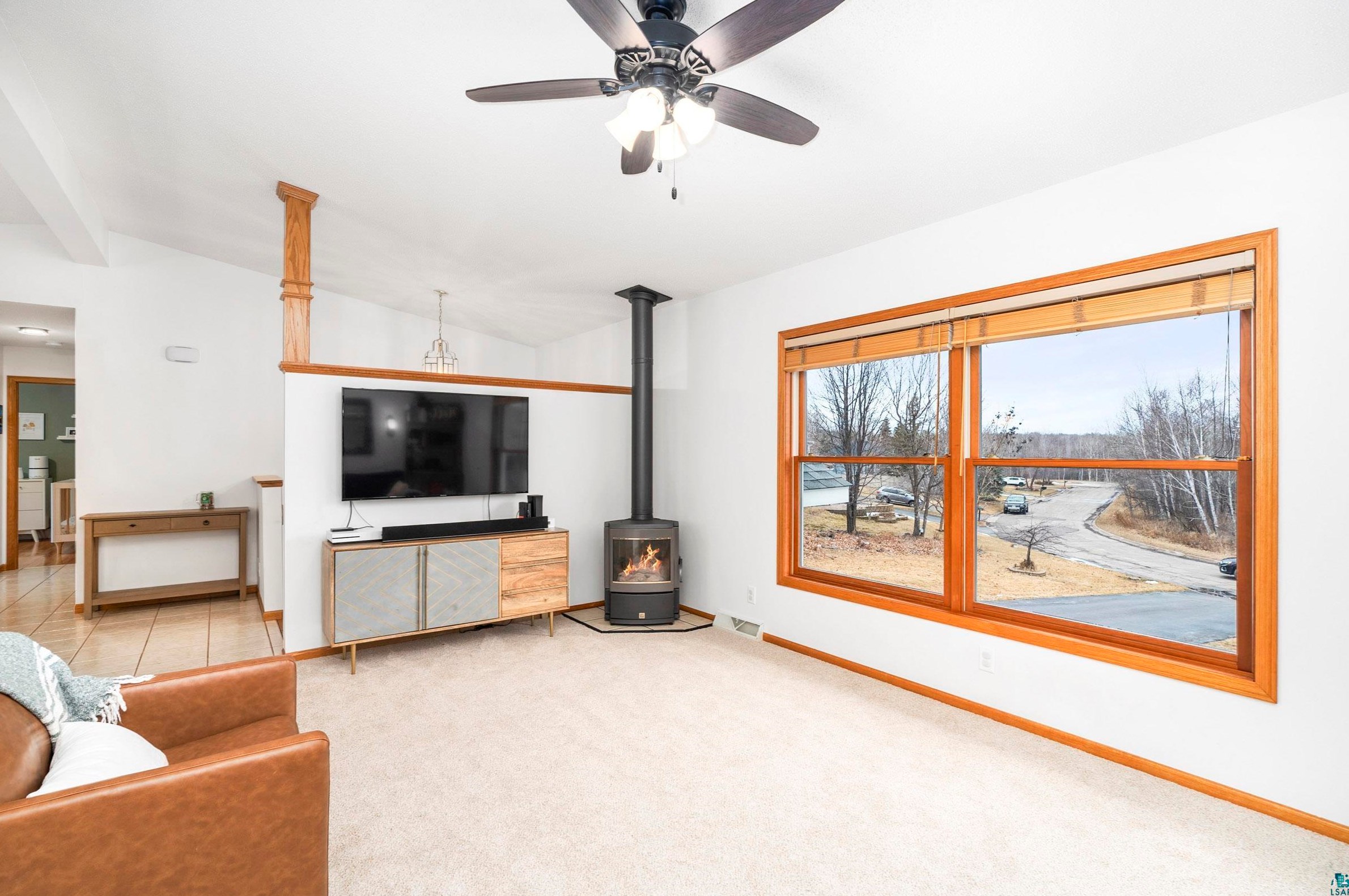 2311 Portage Dr, Duluth MN  55811-5802 exterior