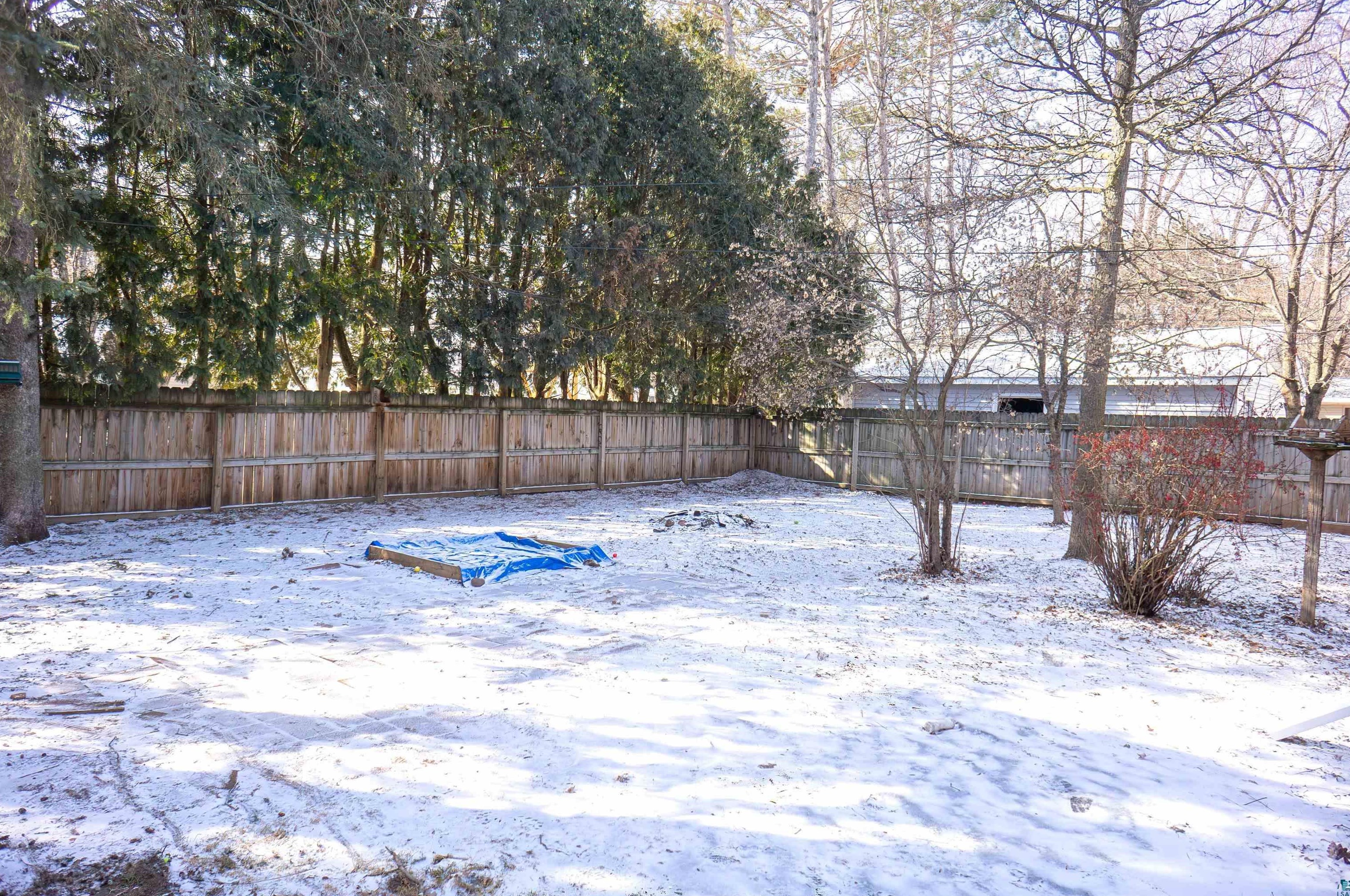 1302 Summit Ave, Scanlon MN  55720-1378 exterior