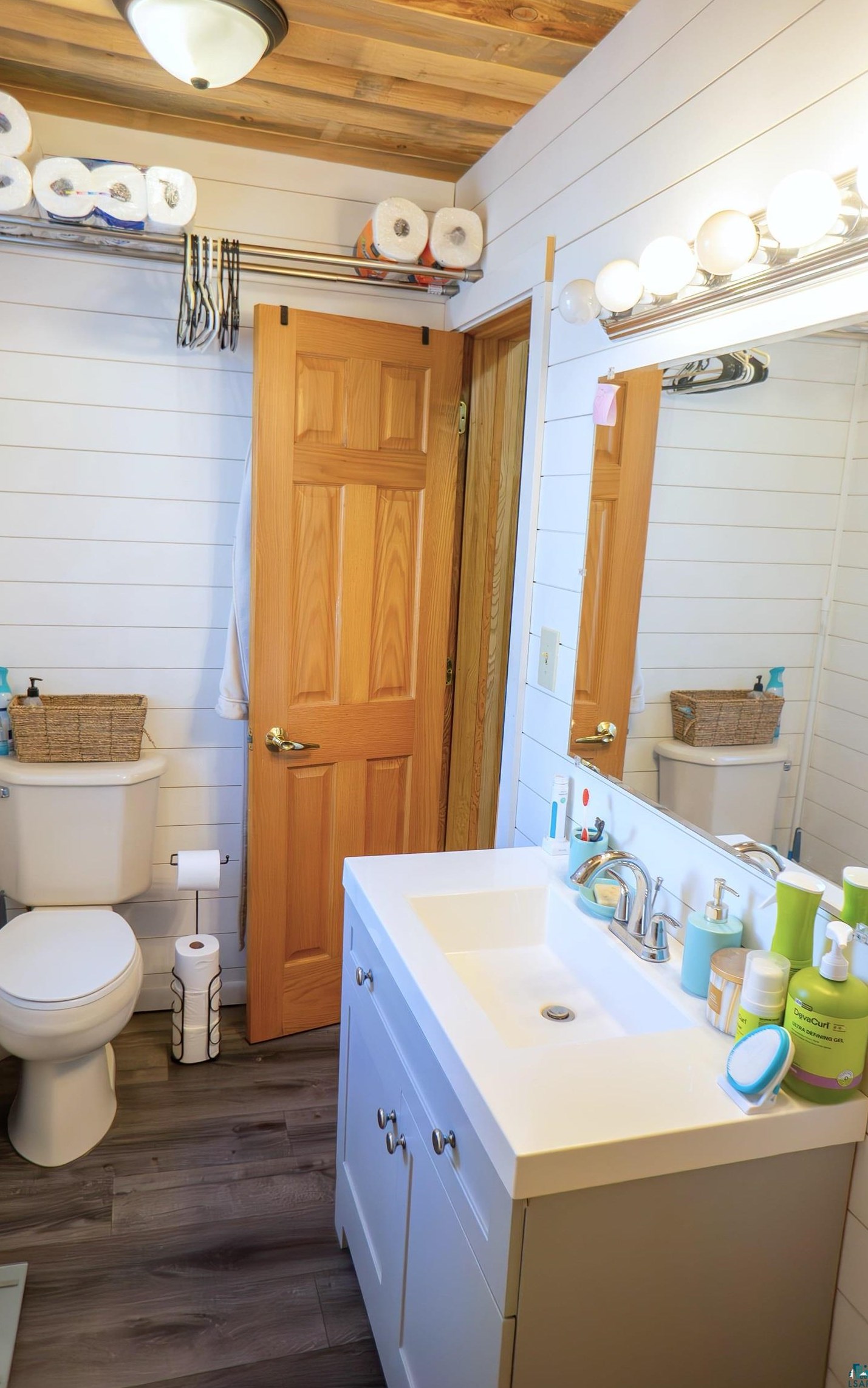 1302 Summit Ave, Scanlon MN  55720-1378 exterior