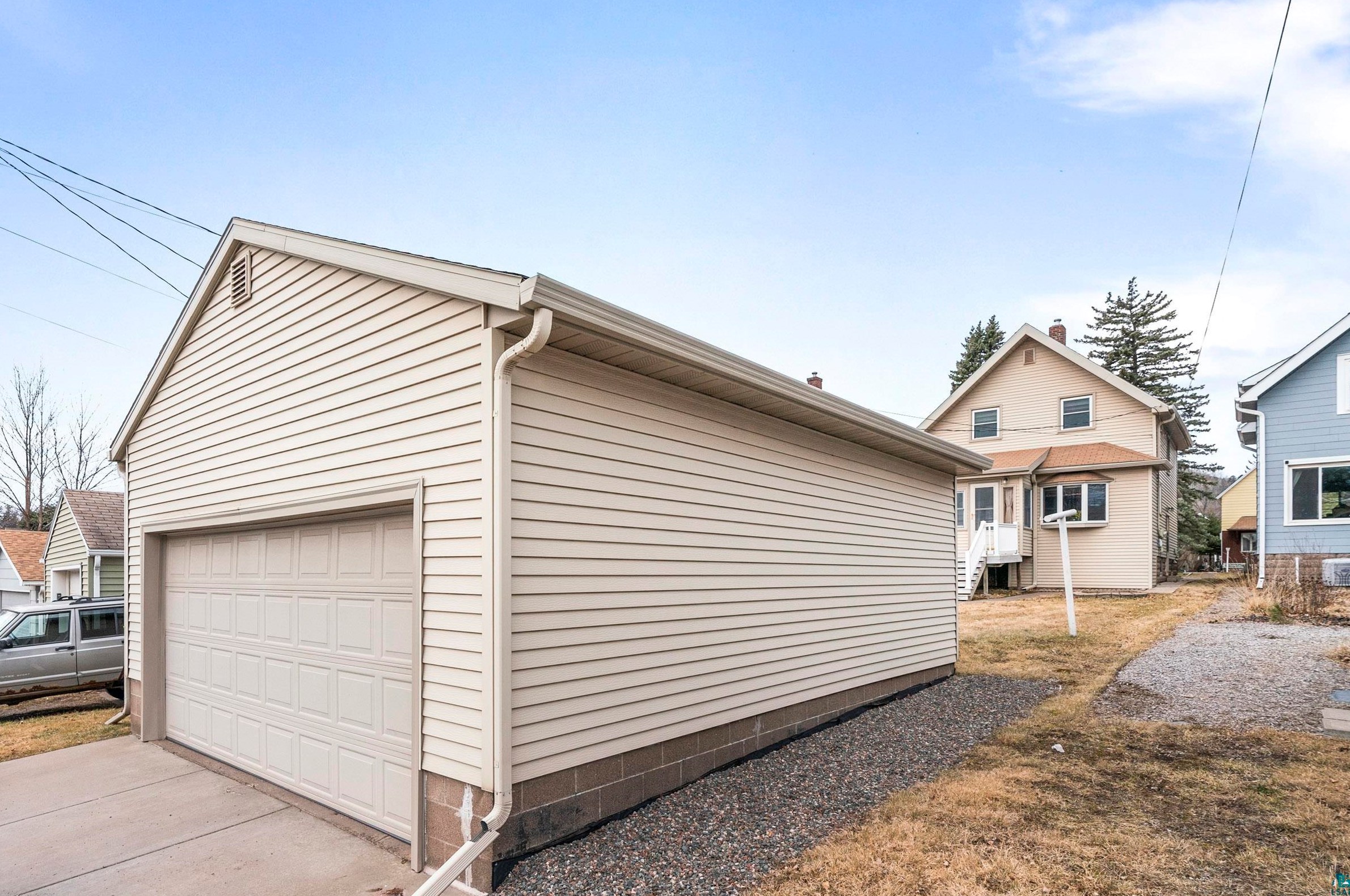 4018 4 St, Duluth MN 55805-1730 exterior