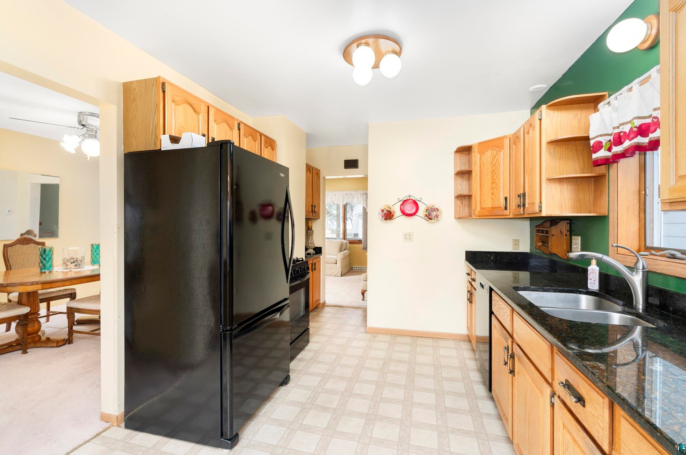 4018 4 St, Duluth MN 55805-1730 exterior