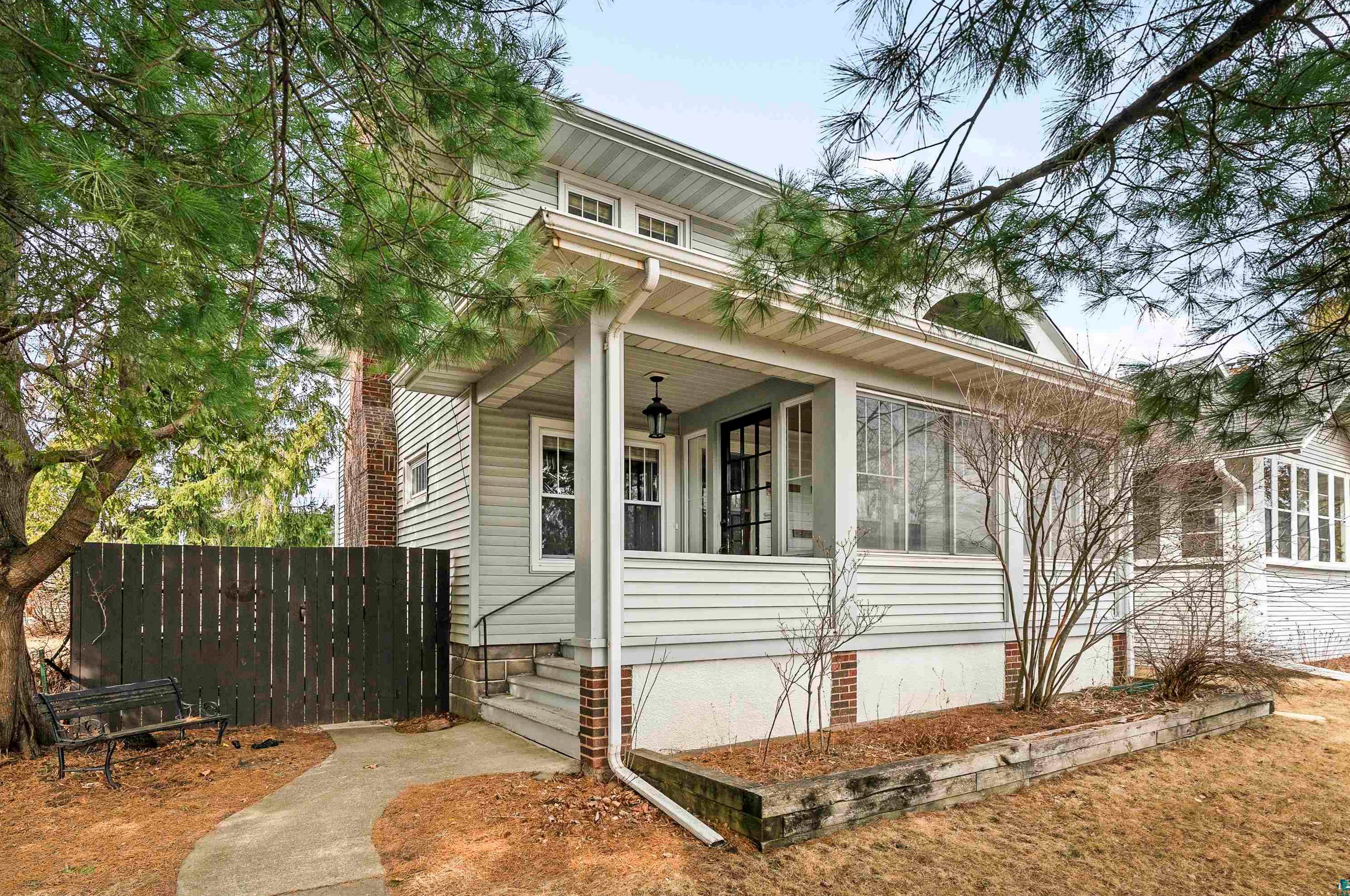 1903 Garden St, Duluth, MN 55812-1145