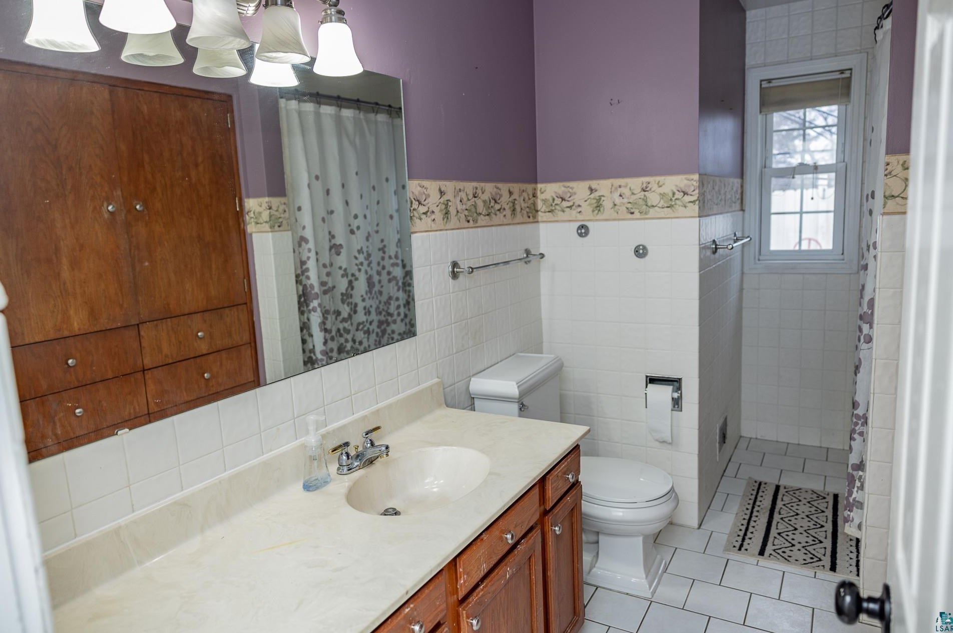 210 Inner Dr, Hibbing MN  55746-2647 exterior