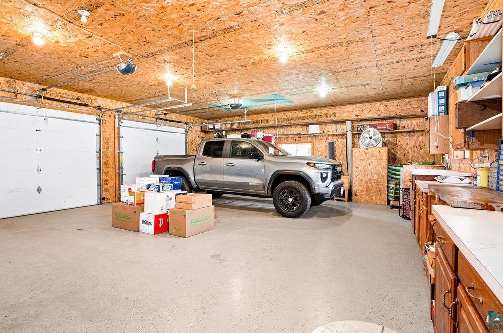 2619 Cedar Wolf Trl, Two Harbors MN  55616-4012 exterior