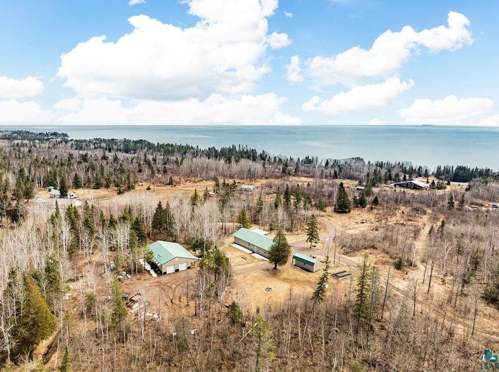 2619 Cedar Wolf Trail, Two Harbors, MN 55616