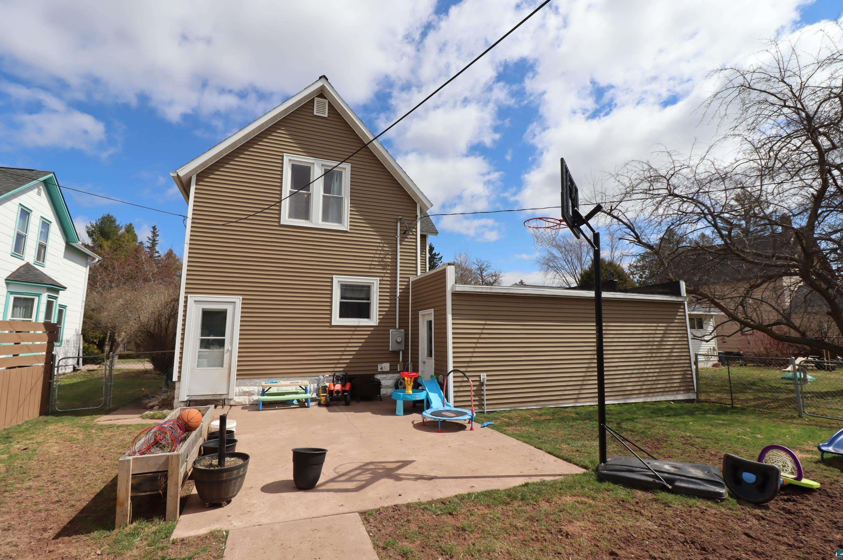 1207 11th Ave W, Lac du Flambeau Reservation, WI 54806