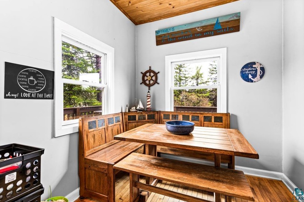 3707 Midway Rd, Duluth MN  55810-8020 exterior