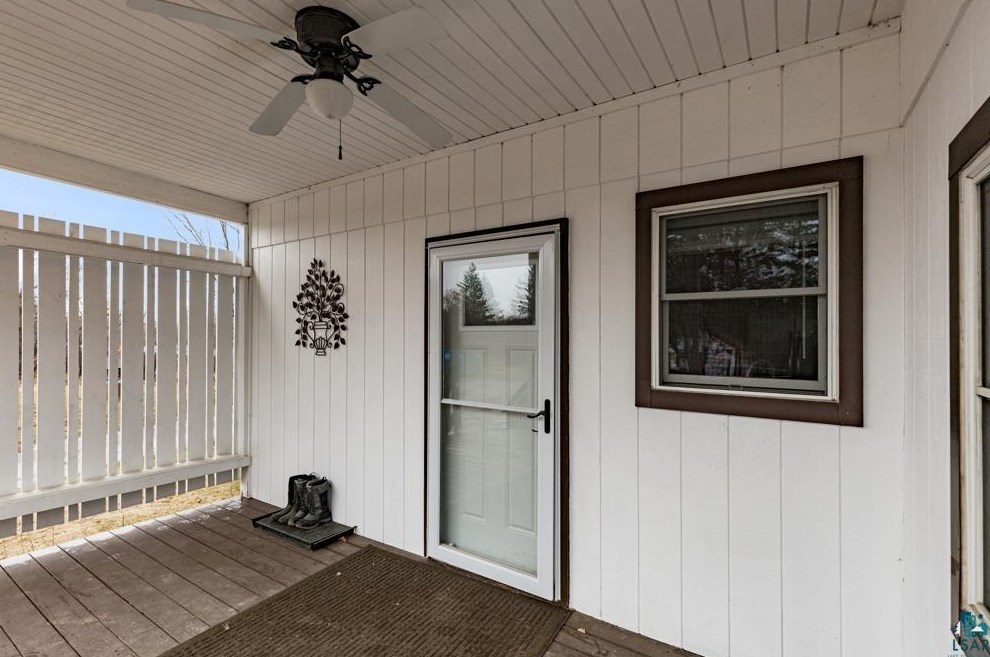 3707 Midway Rd, Duluth MN  55810-8020 exterior