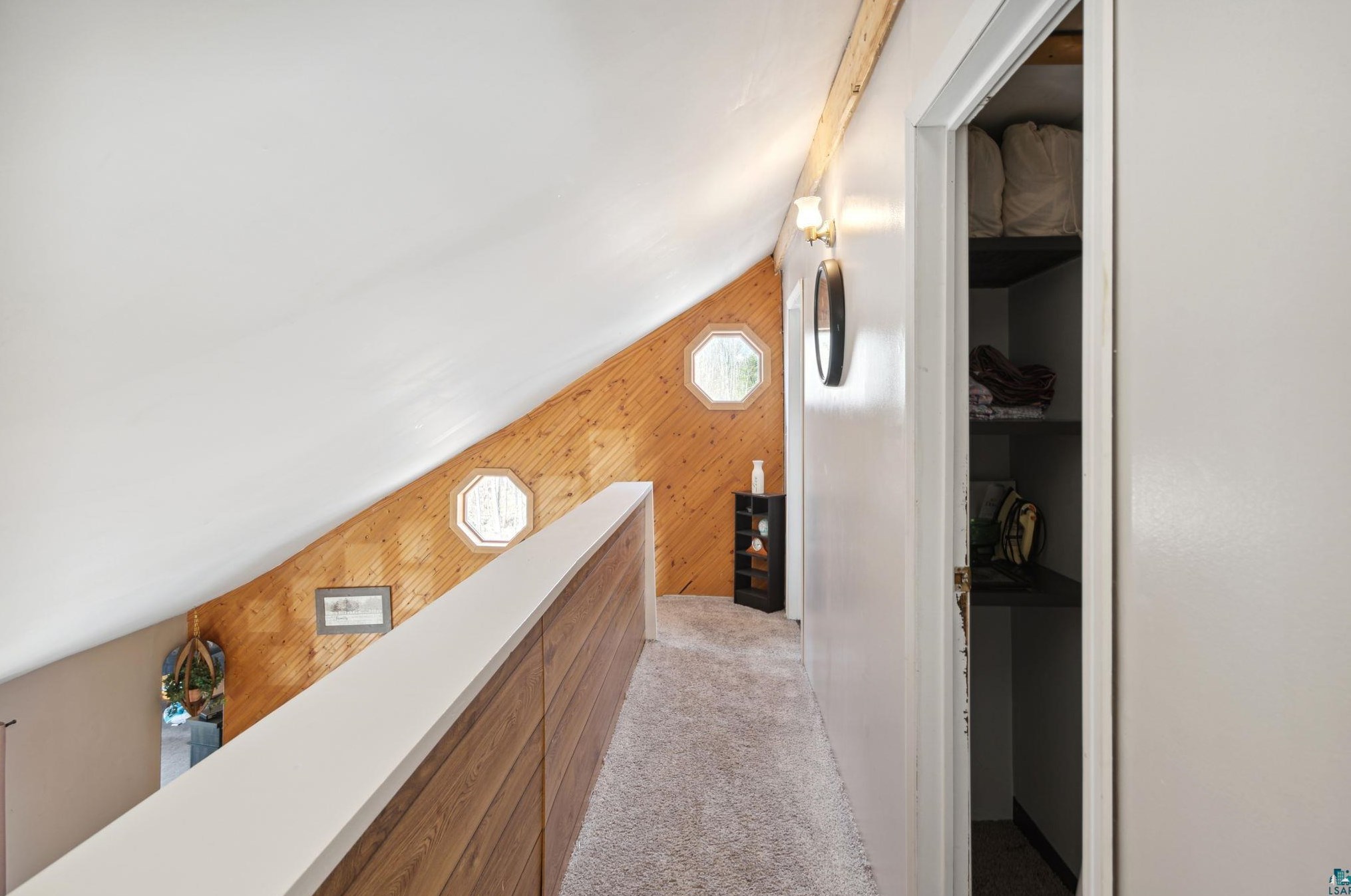 4197 Calvary Rd, Duluth MN 55803-1513 exterior