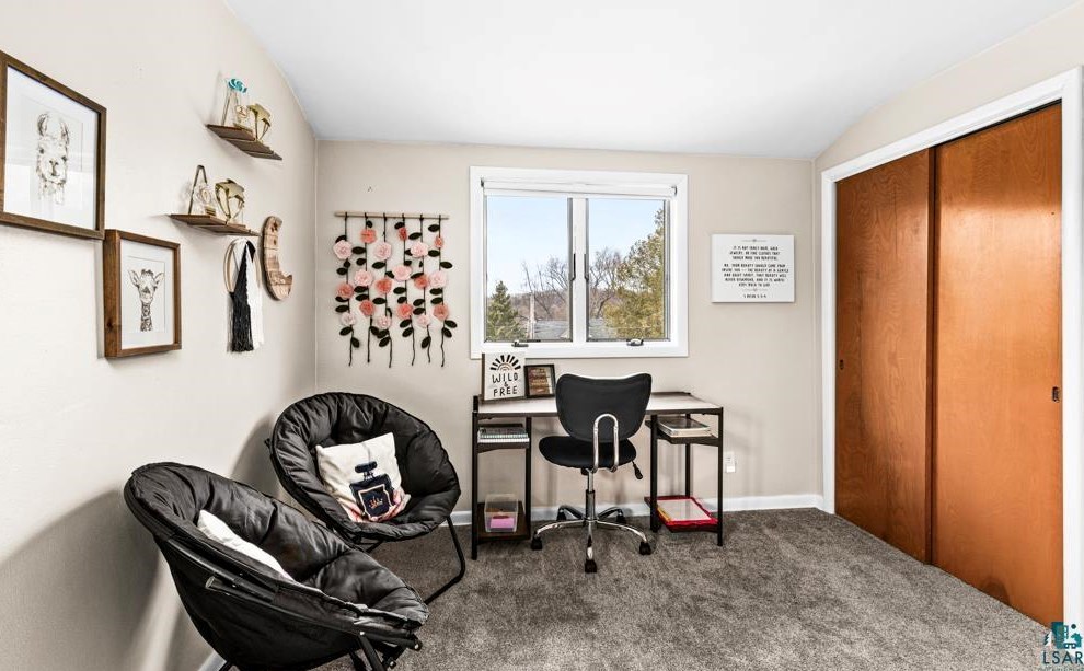 2225 Sussex Ave, Duluth MN  55803-2211 exterior