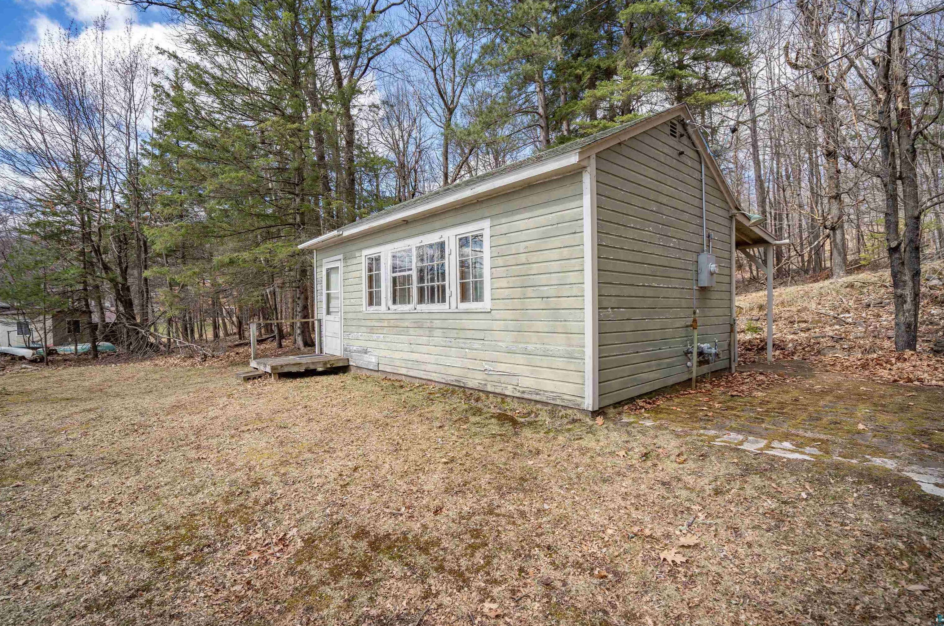 1930 W Chub Lake Rd, Carlton, MN 55718