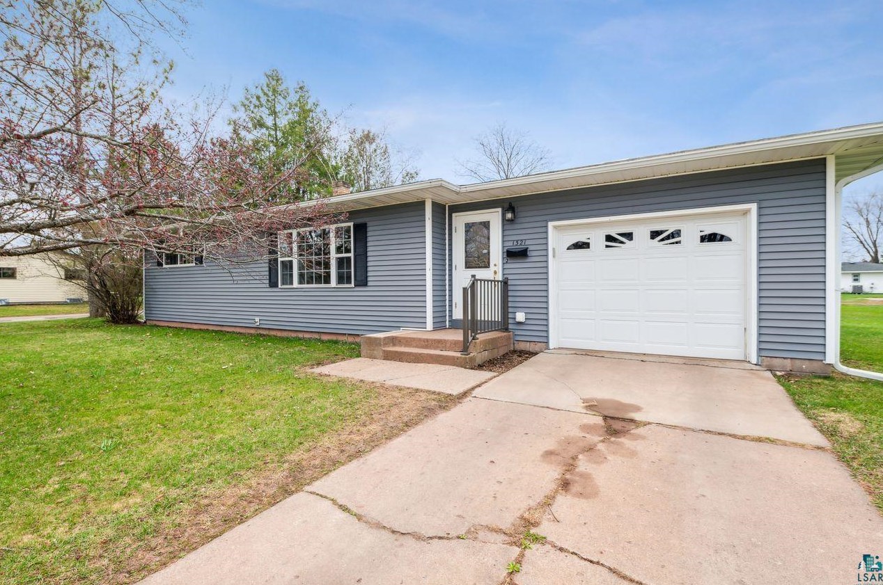 1321 W 10th Ave, Lac du Flambeau Reservation, WI 54806