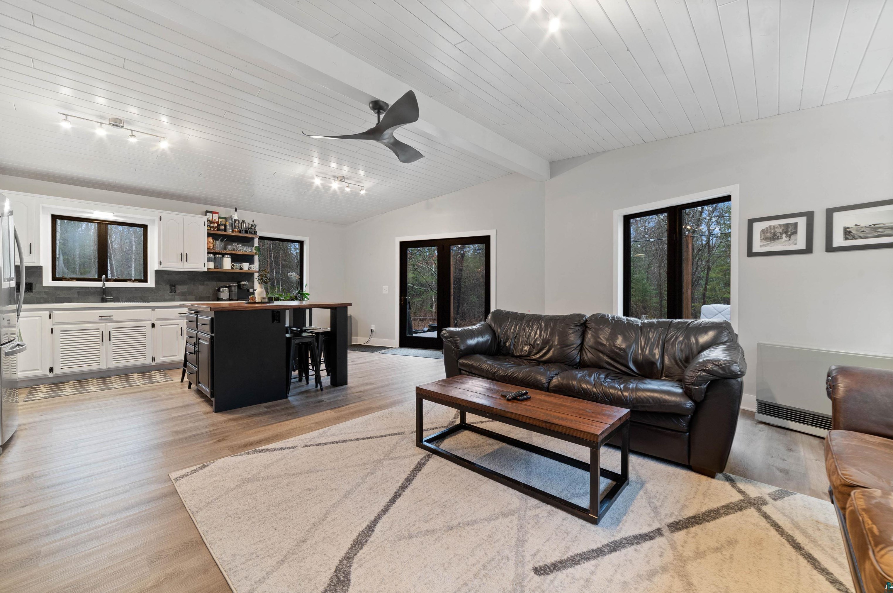 5270 Wilderness Trl, Duluth MN  exterior