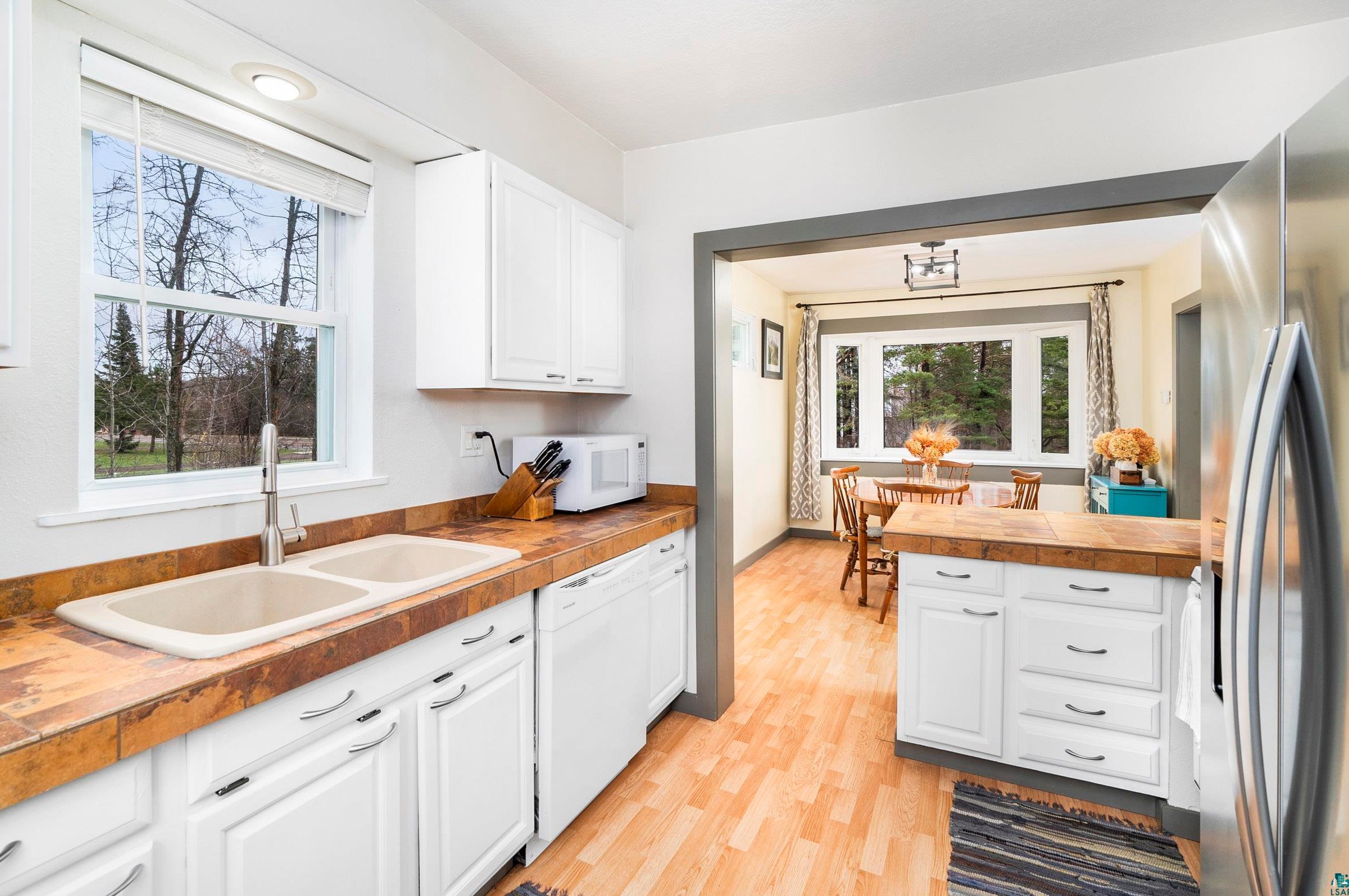 4029 E Calvary Rd, Duluth, MN 55803