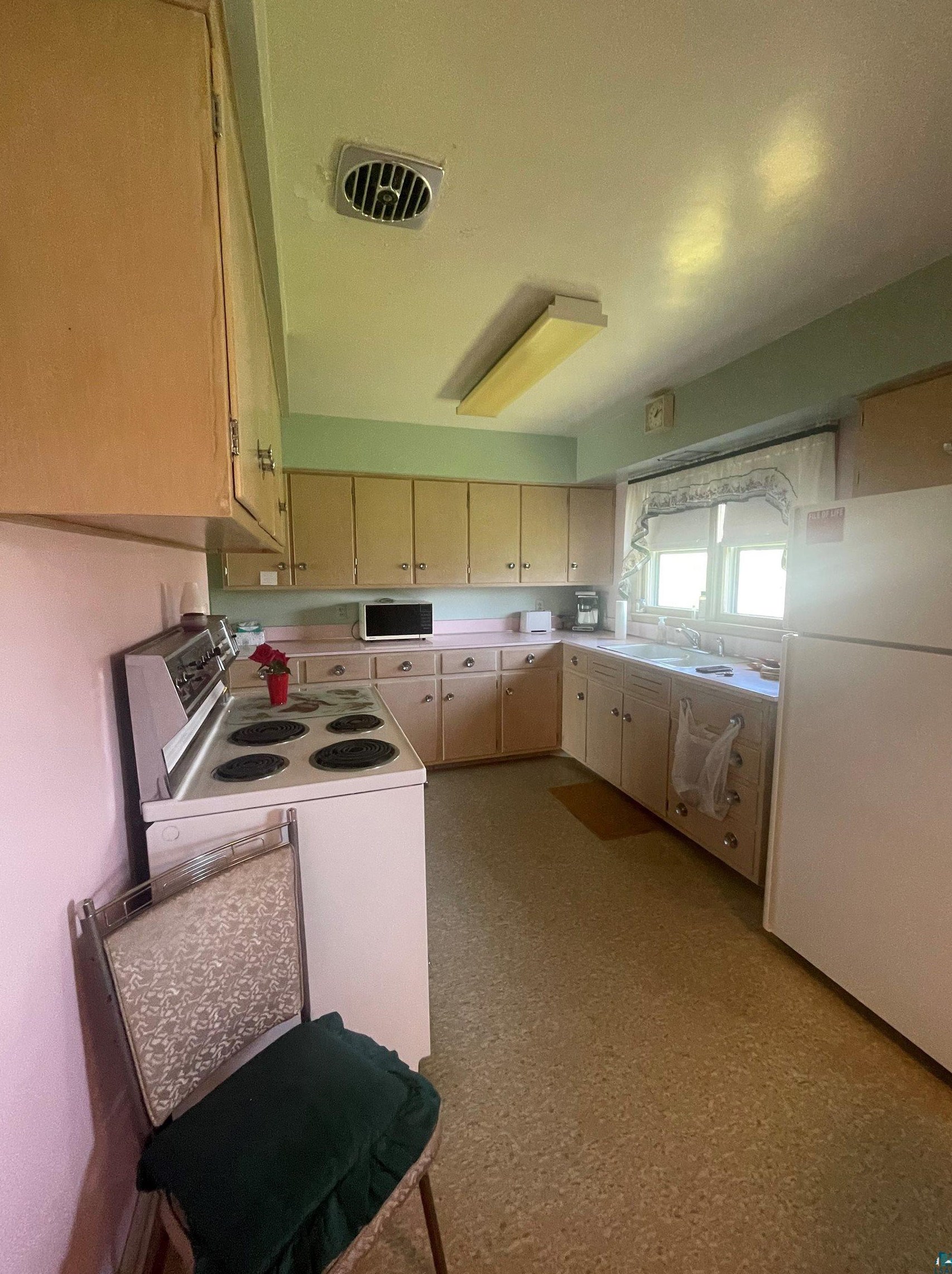1108 10th Ave, Lac Du Flambeau Reservation, WI 54806-2827