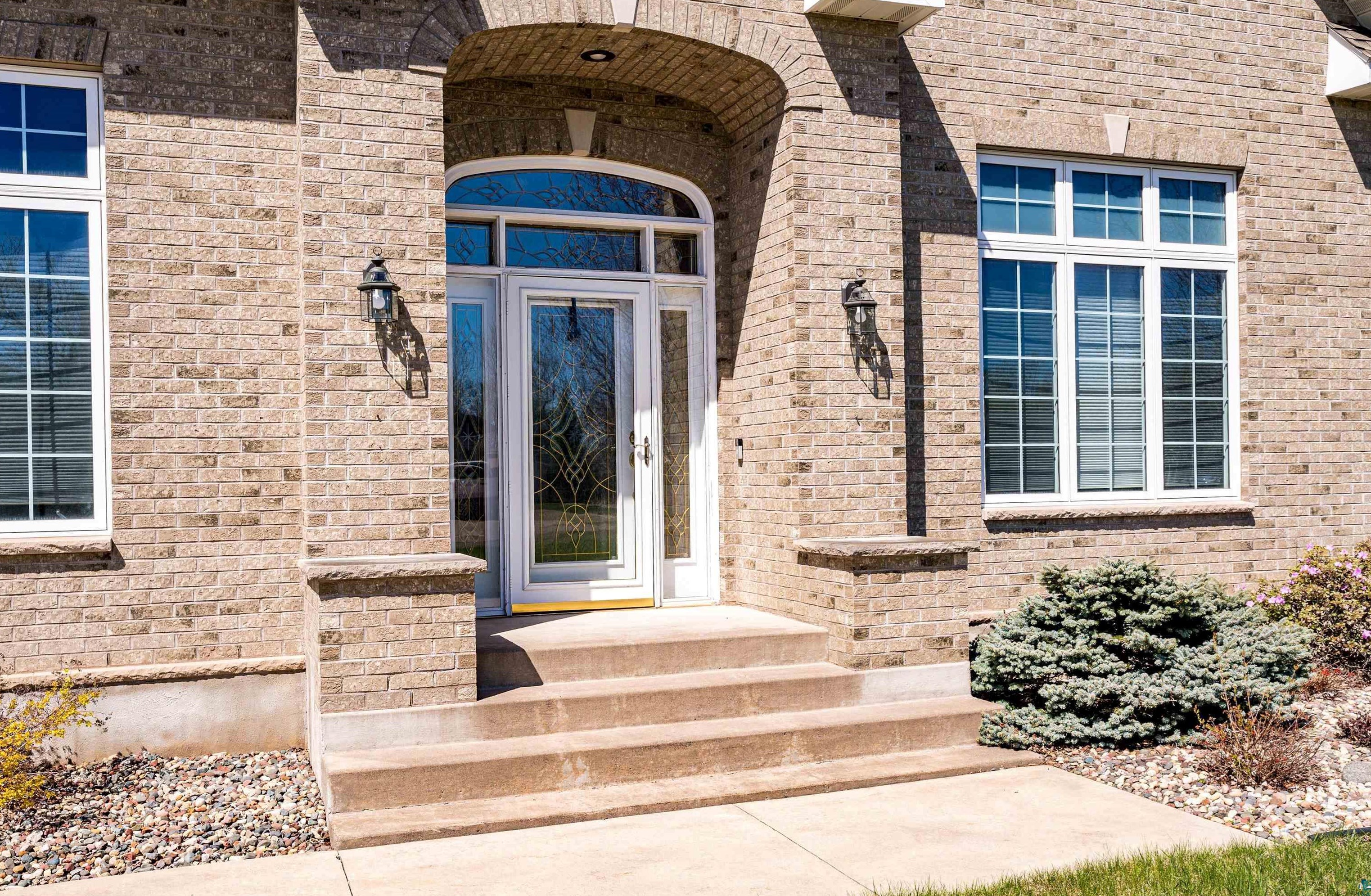 2721 Echo Ln, Duluth, MN 55811-5812