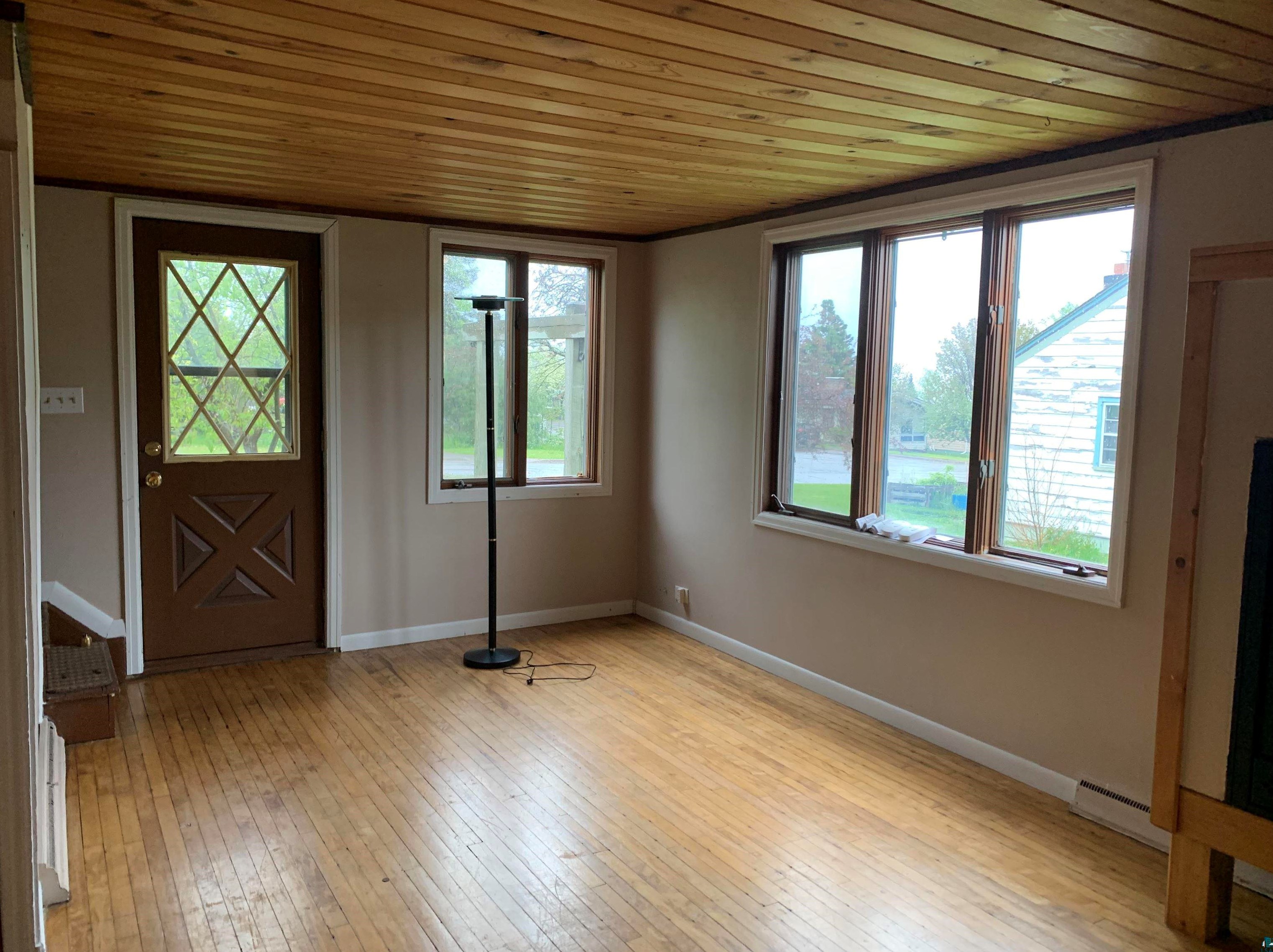 407 3rd Ave, Lutsen, MN 55604