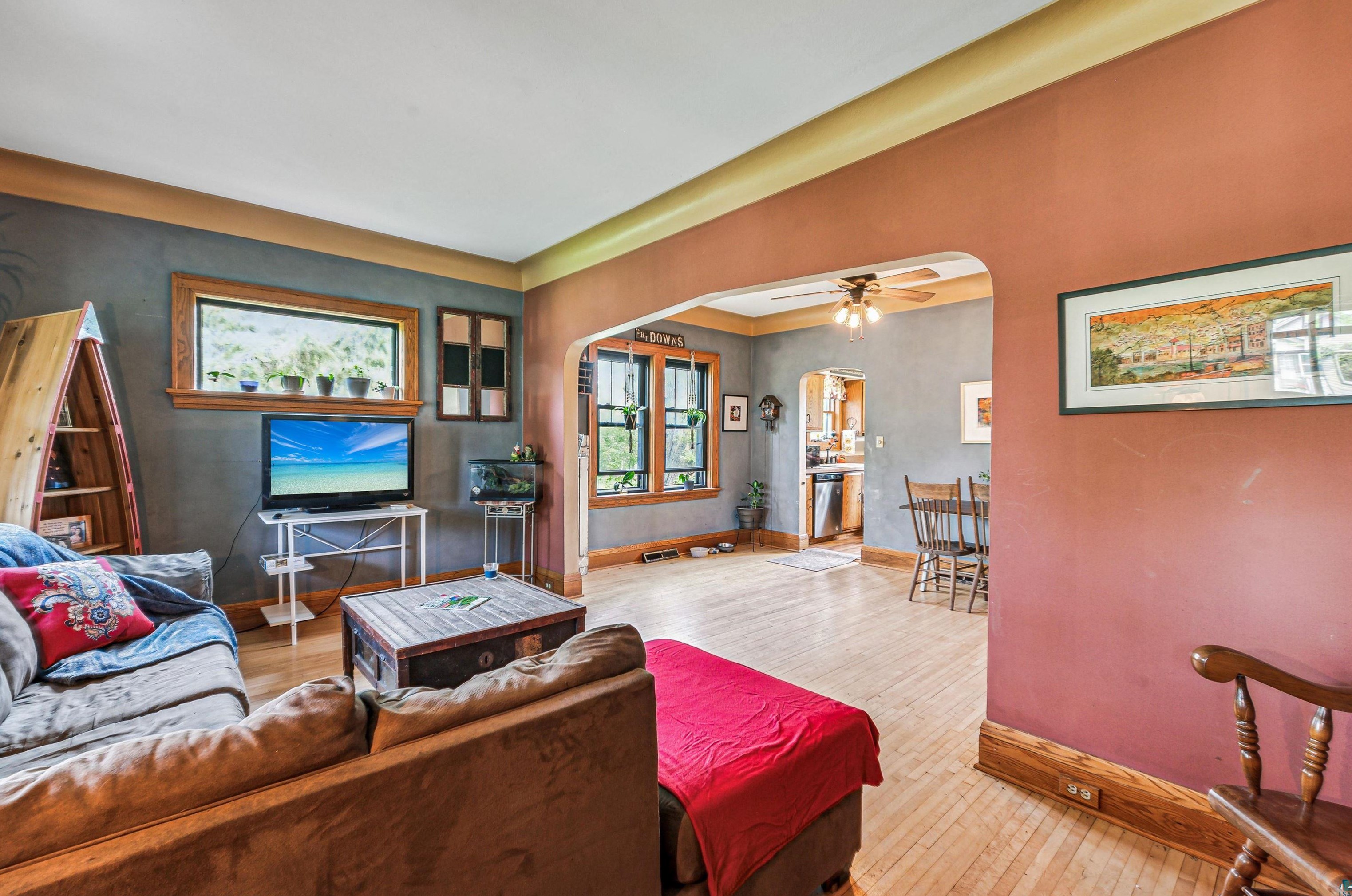 4516 Gladstone St, Duluth, MN 55804