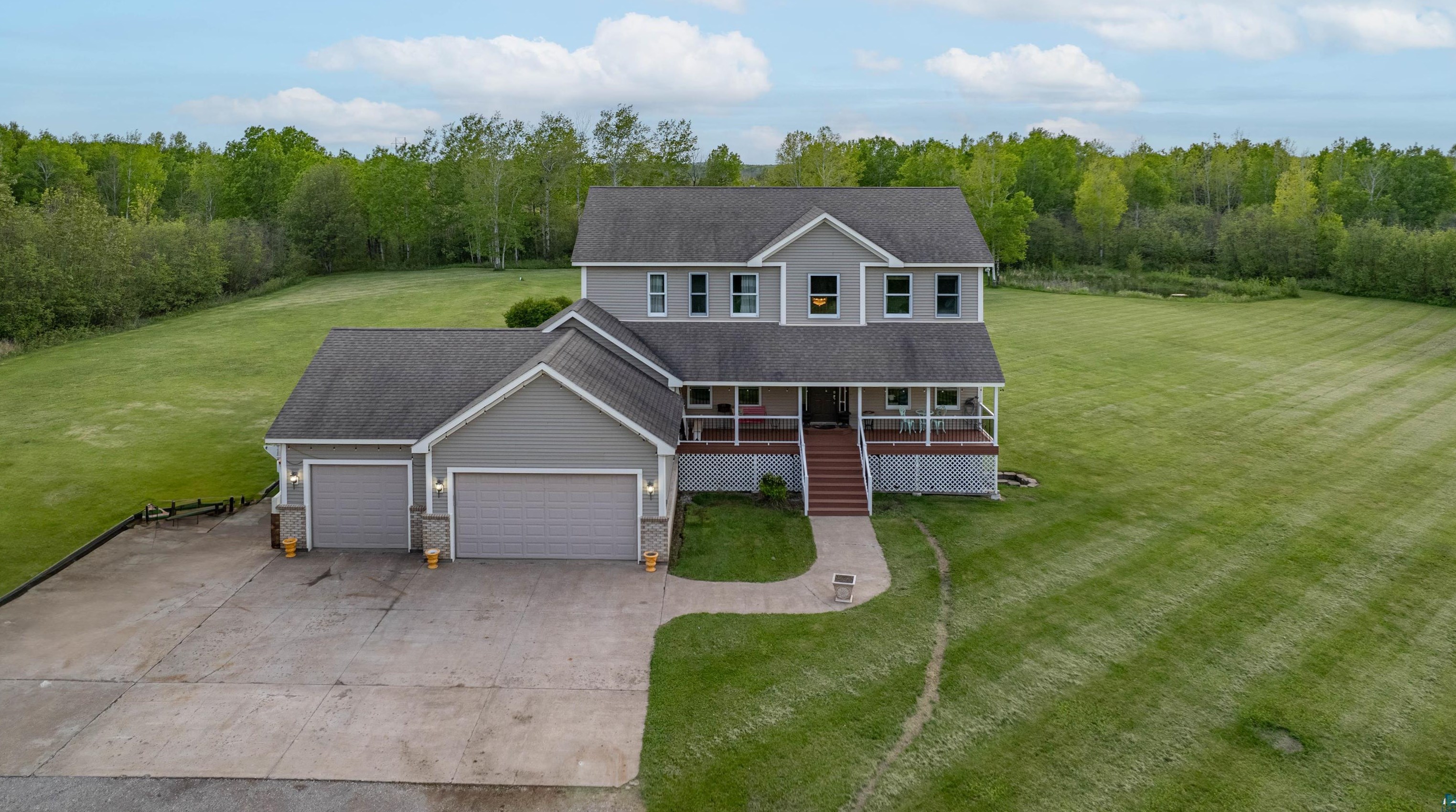 6351 Hermantown Rd, Duluth, MN 55810