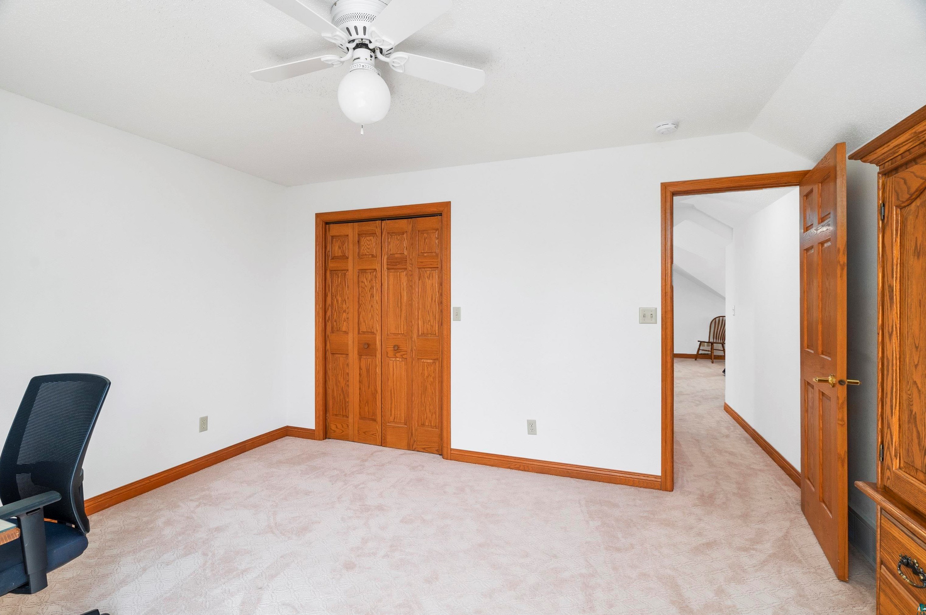 808 Ridgewood Rd, Duluth MN 55804-1733 exterior